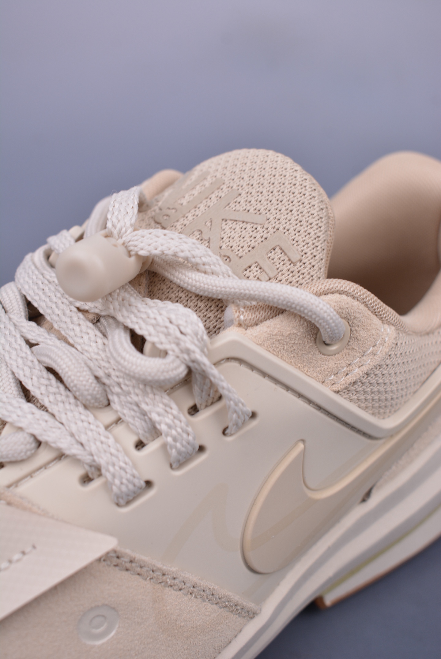 Sacai x Nike Zegamadome SP 联名款 机能风休闲运动鞋 HQ8618-101