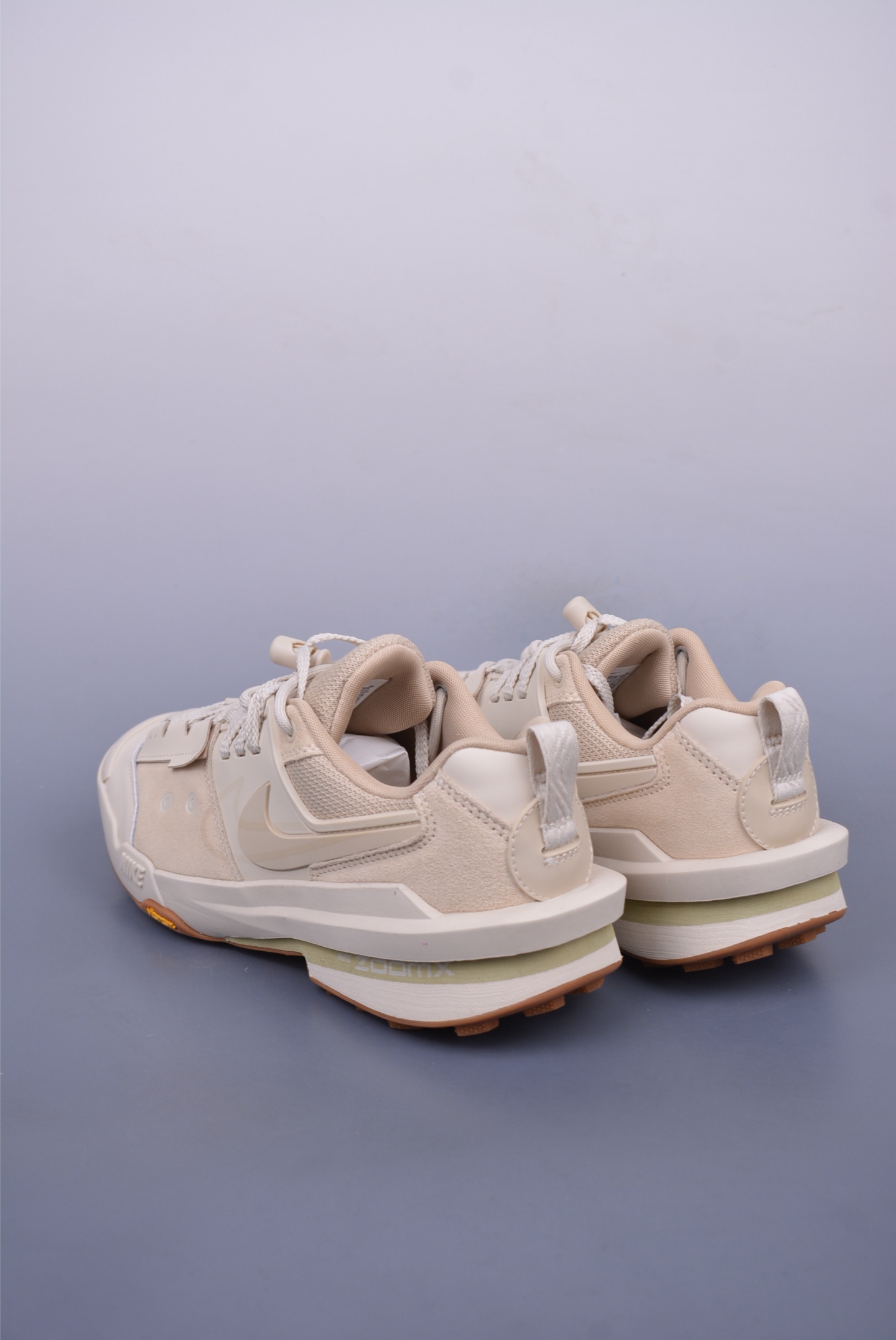 Sacai x Nike Zegamadome SP 联名款 机能风休闲运动鞋 HQ8618-101