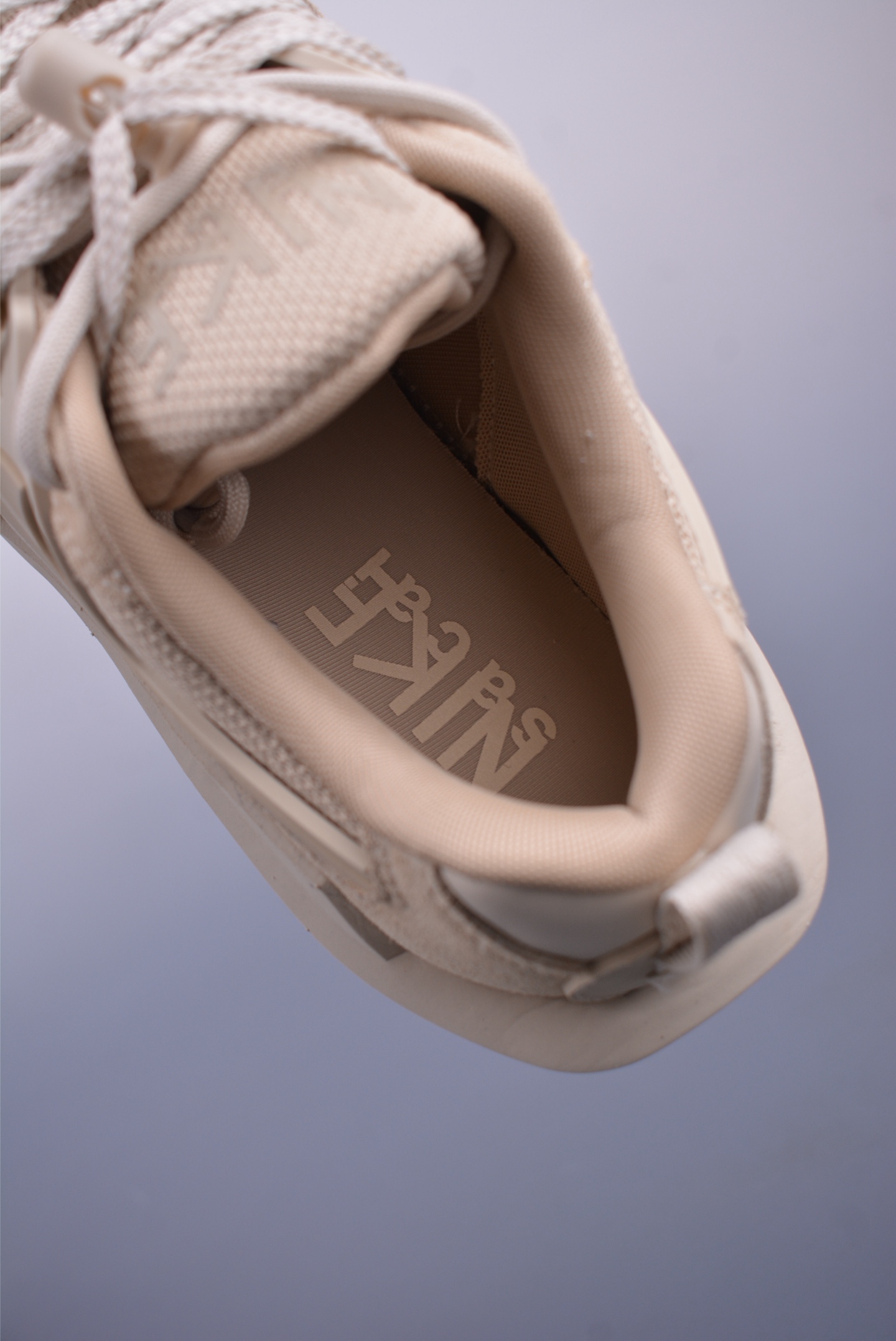 Sacai x Nike Zegamadome SP 联名款 机能风休闲运动鞋 HQ8618-101