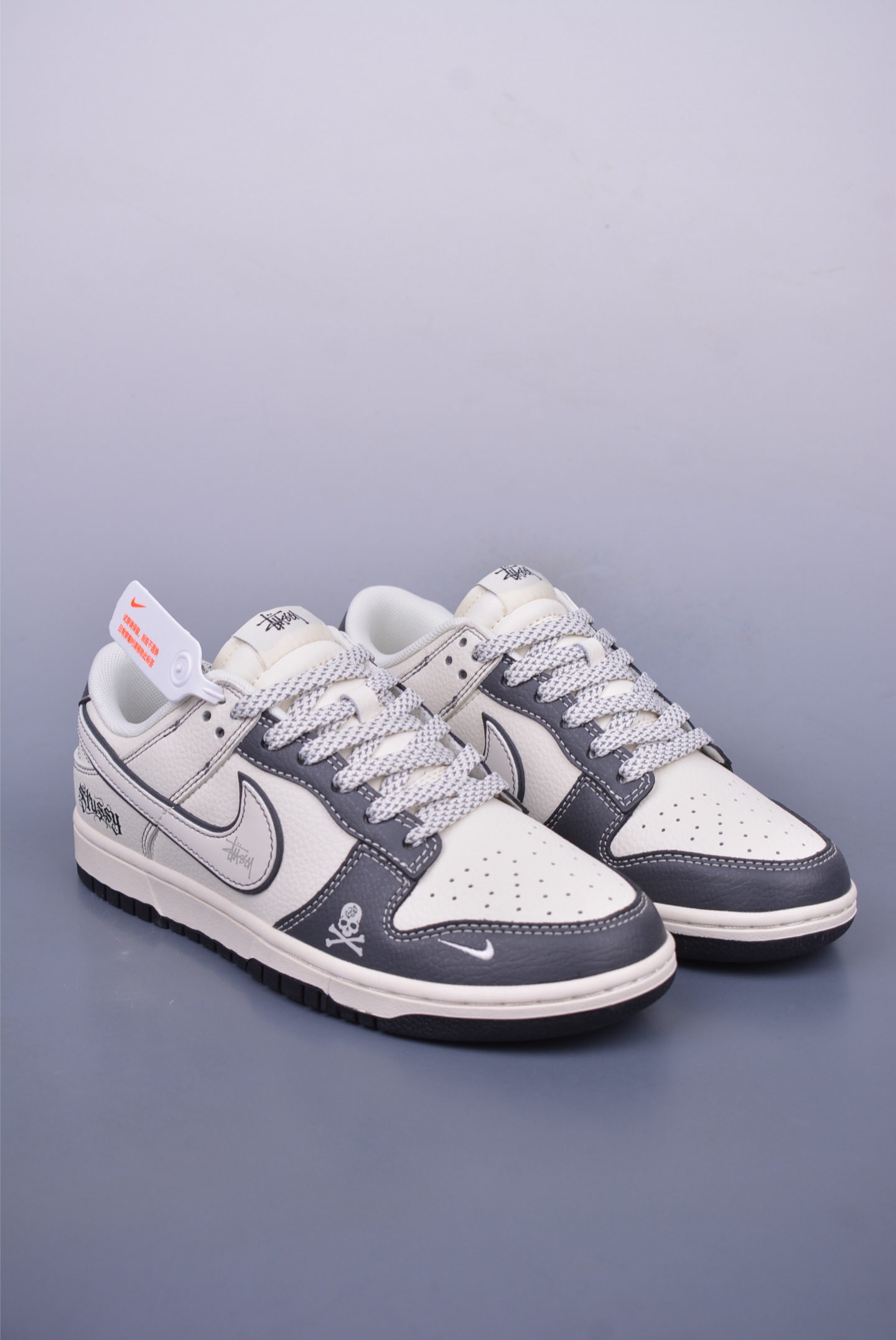 Nike SB Dunk Low 斯图西联名 ZH2598-270