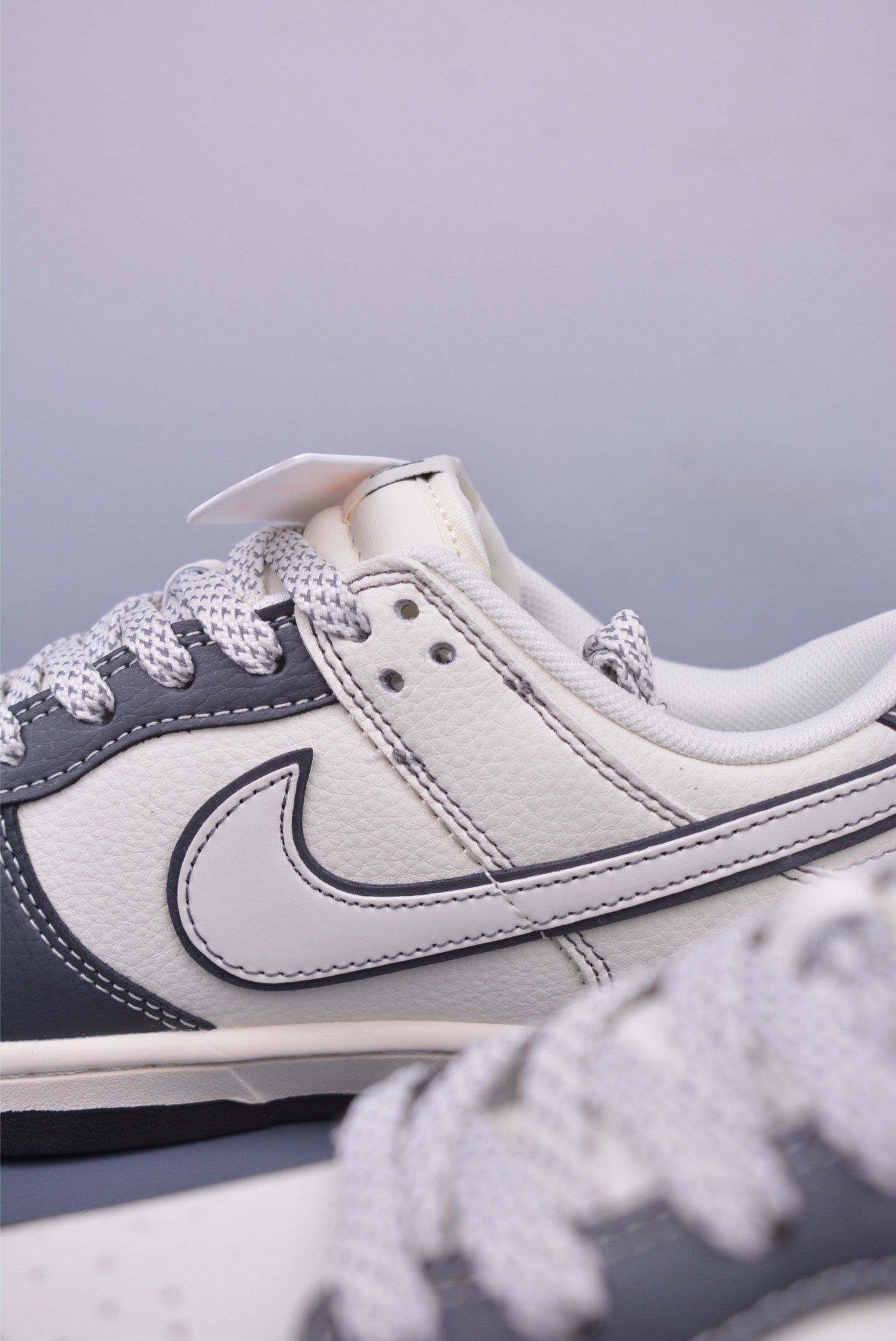Nike SB Dunk Low 斯图西联名 ZH2598-270