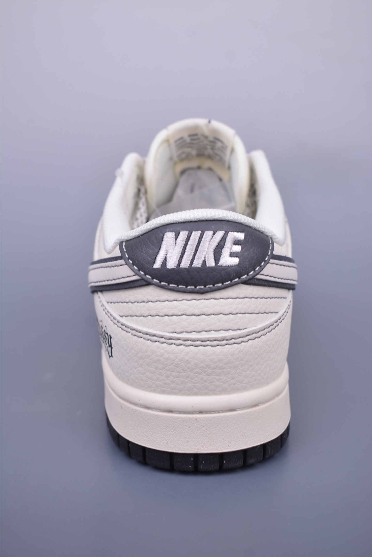 Nike SB Dunk Low 斯图西联名 ZH2598-270