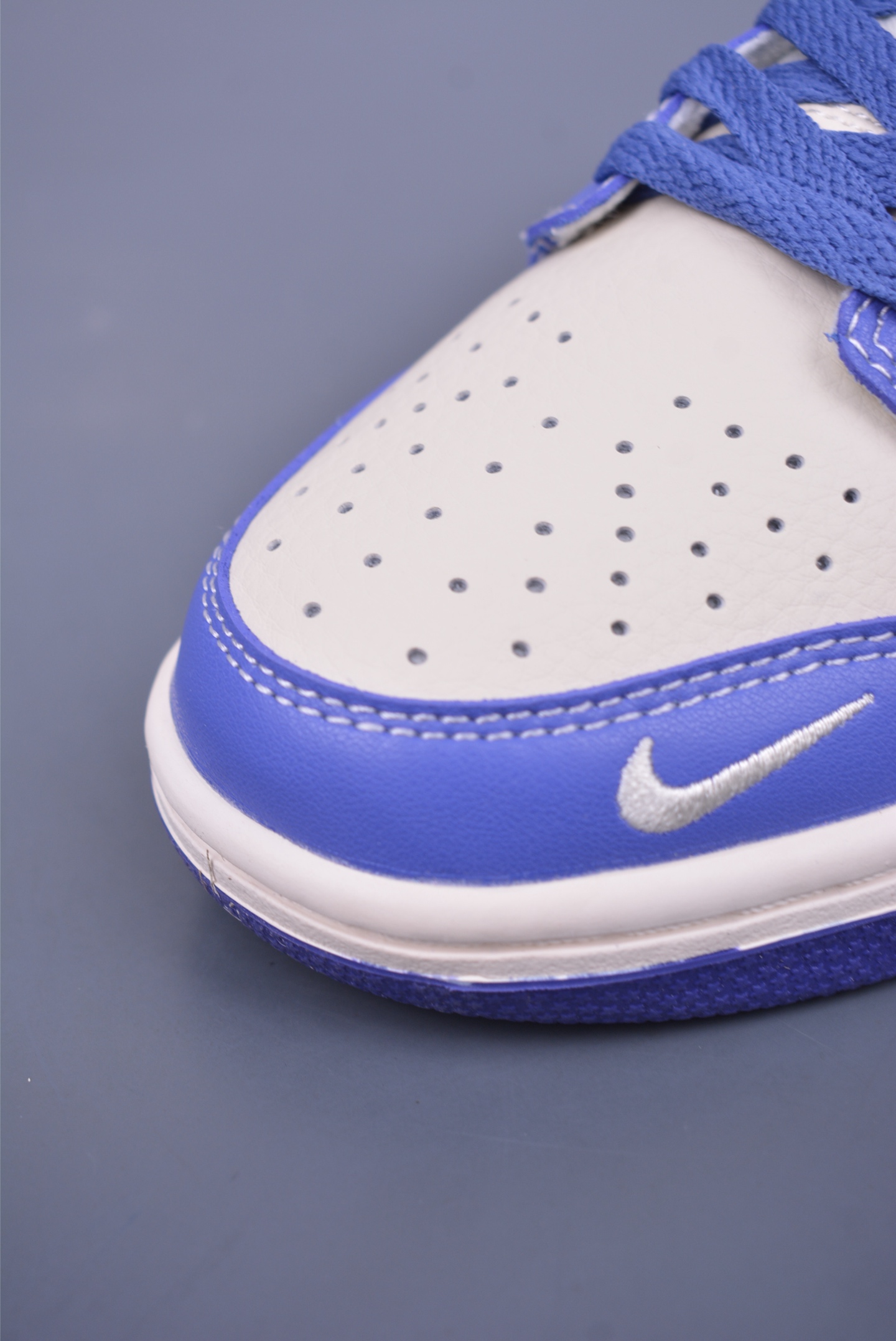 Nike SB Dunk Low 克罗心联名 KK1333-038
