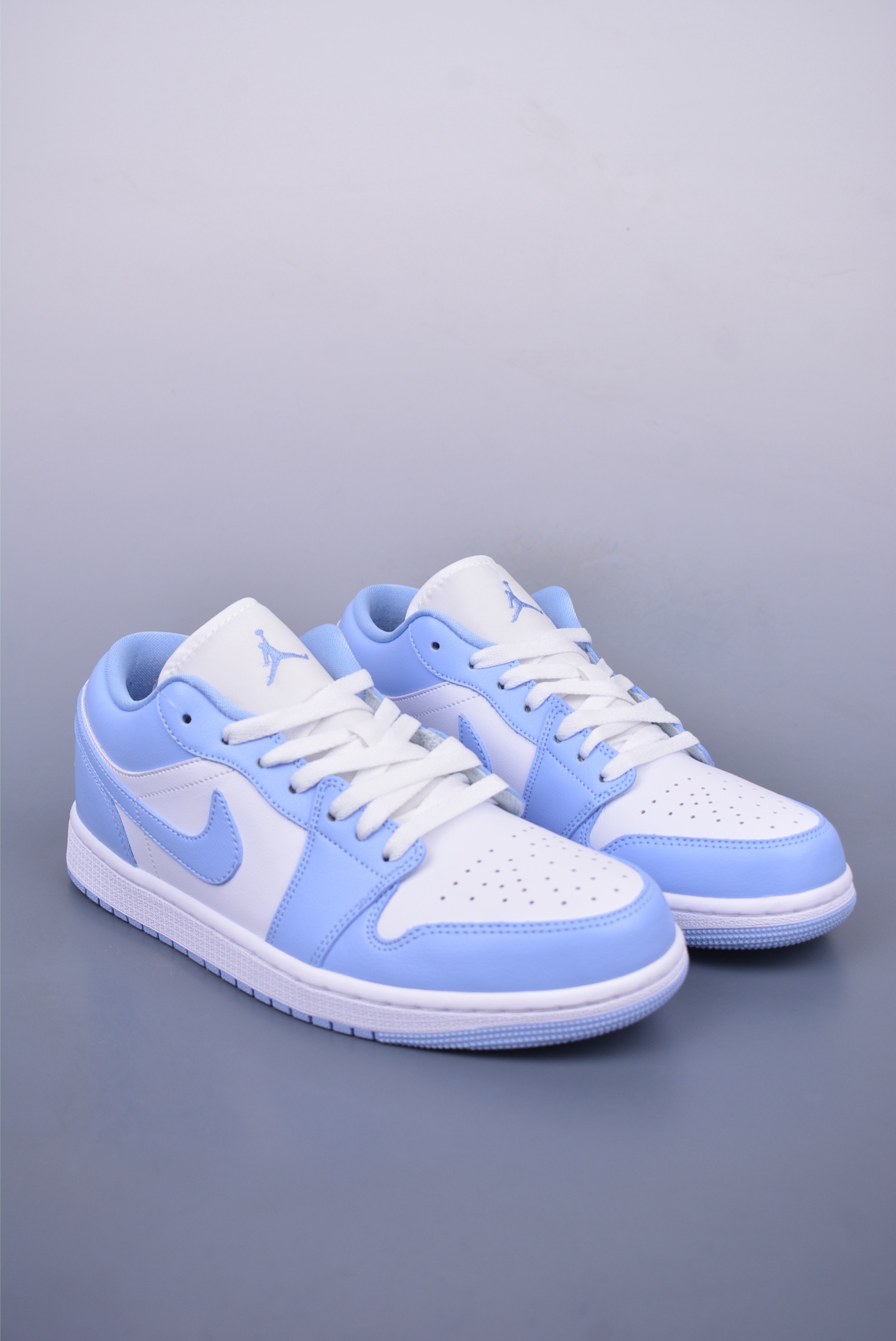 200 Air Jordan 1 Low 浅蓝色 AJ1乔1低帮休闲板鞋 DC0774-142