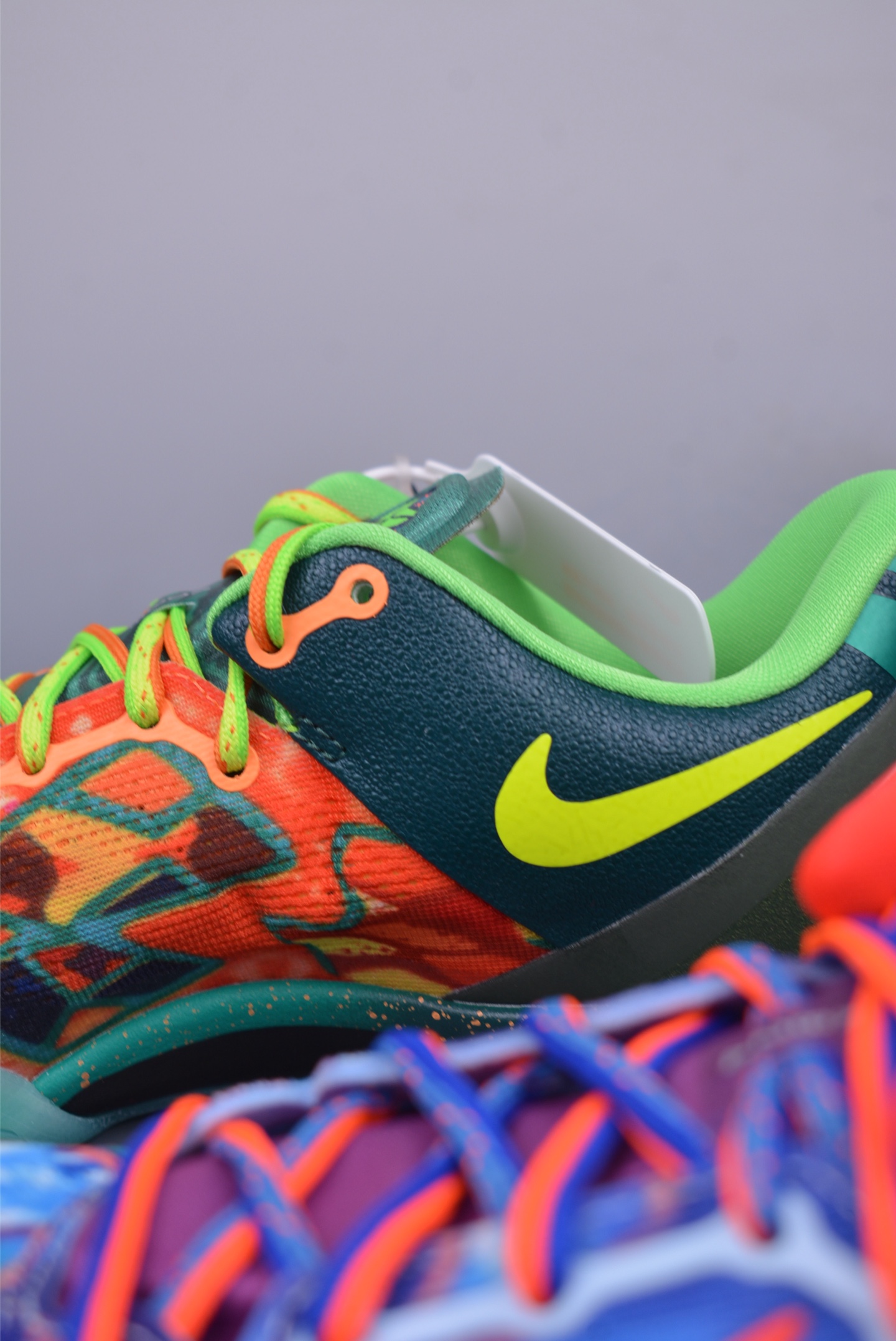380 Nike Kobe 8 Protro ”What The Kobe” 科比8代 低帮篮球鞋/鸳鸯 橙蓝 灭世版本 HM9621-900