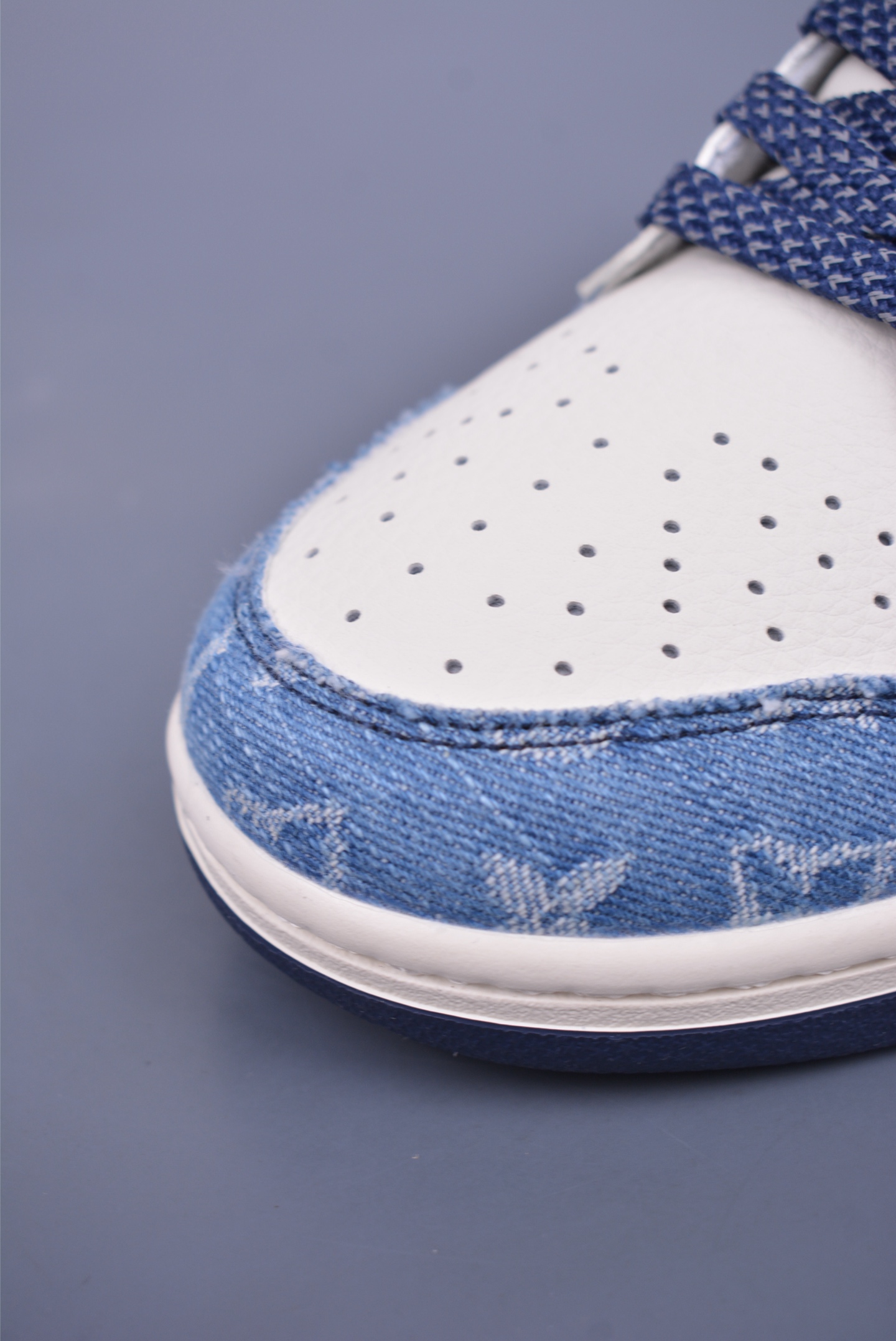 280 Nike SB Dunk Low LV联名 XX3168-142