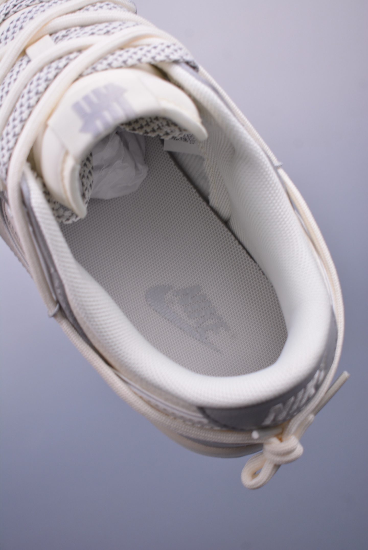 300 Nike SB Dunk Low UN联名 解构抽绳鞋带 DM6868-079