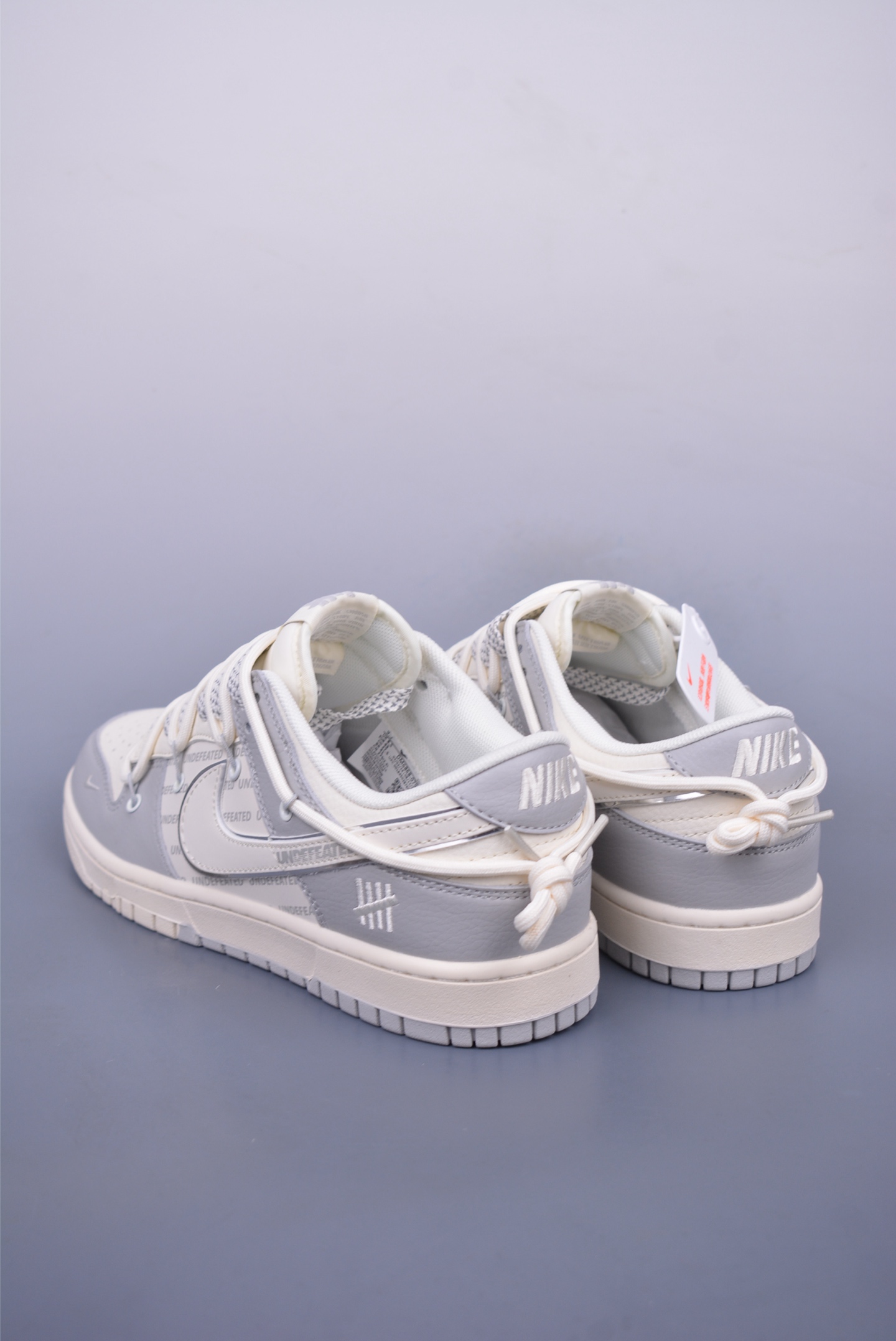 300 Nike SB Dunk Low UN联名 解构抽绳鞋带 DM6868-079