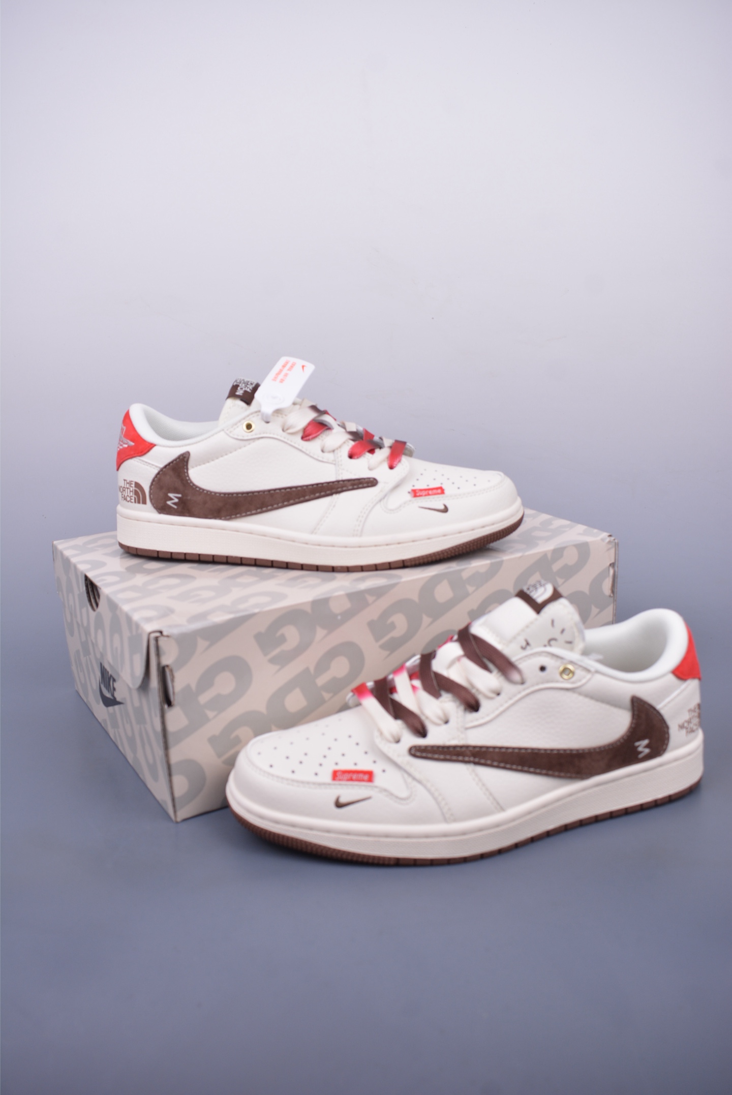 Fragment x Travis Scott x 北面 Air Jordan 1 Low 三方联名倒钩 FC1688-213