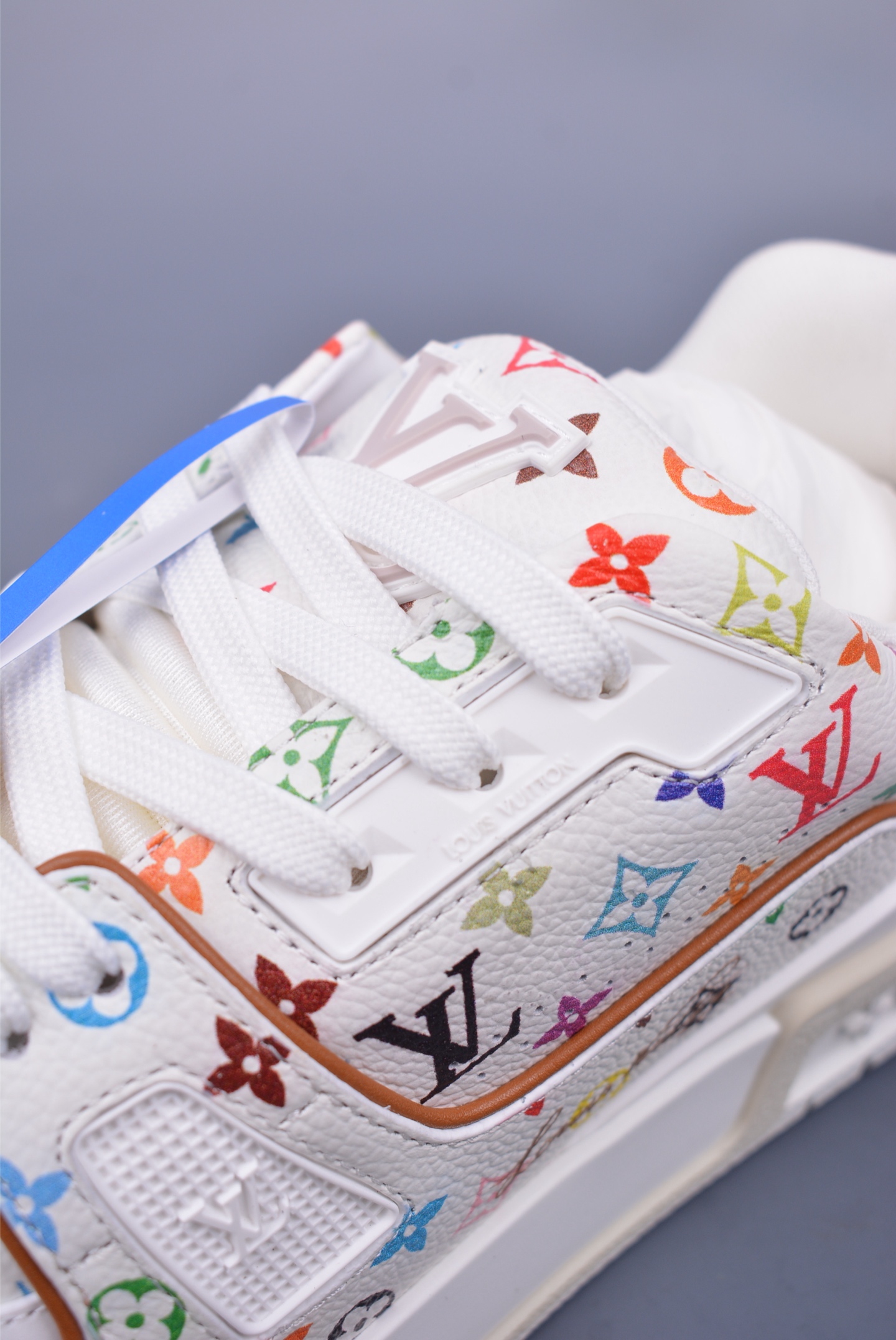 600 路易威登Louis Vuitton Trainer Sneaker Low 休闲运动文化百搭篮球板鞋