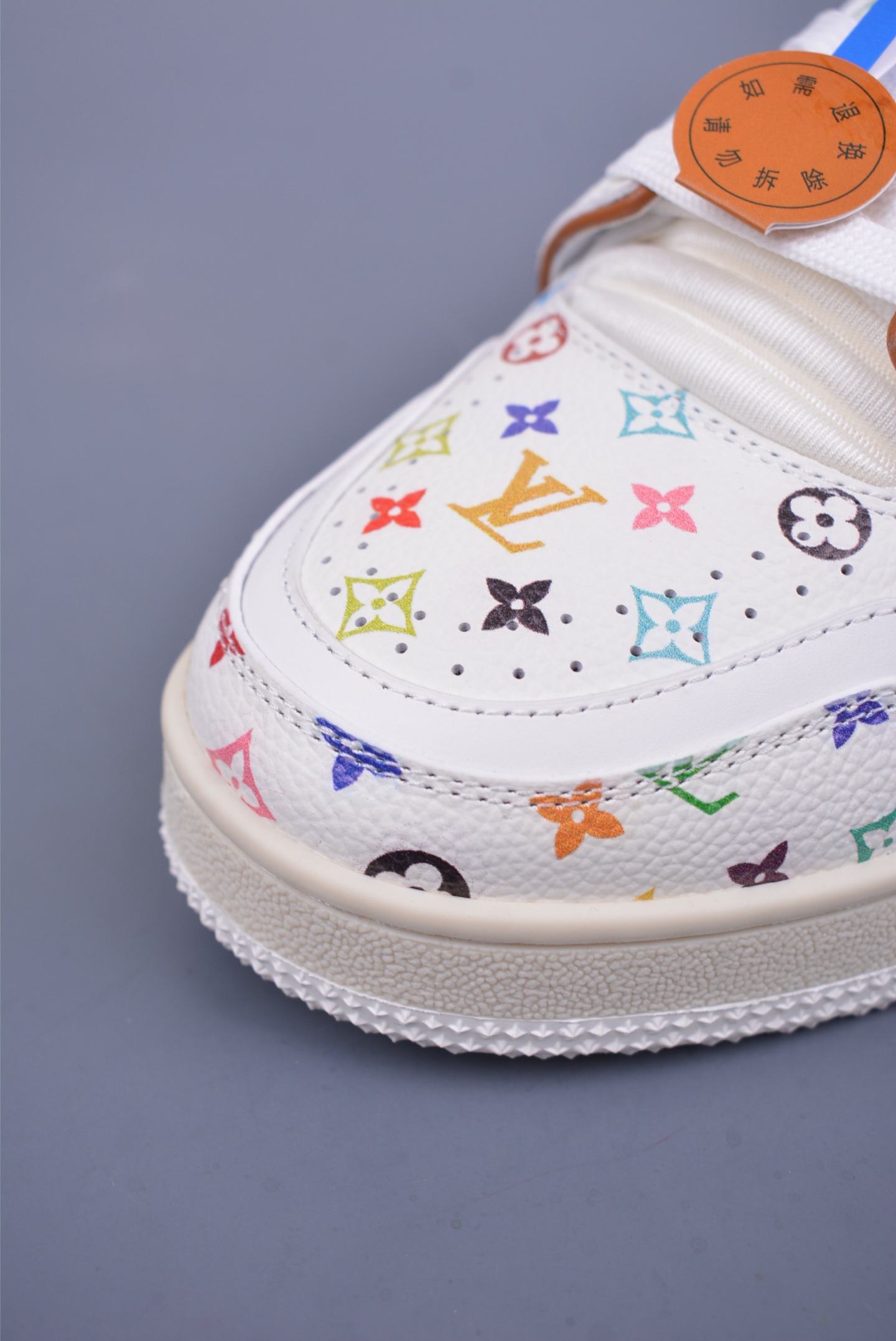 600 路易威登Louis Vuitton Trainer Sneaker Low 休闲运动文化百搭篮球板鞋