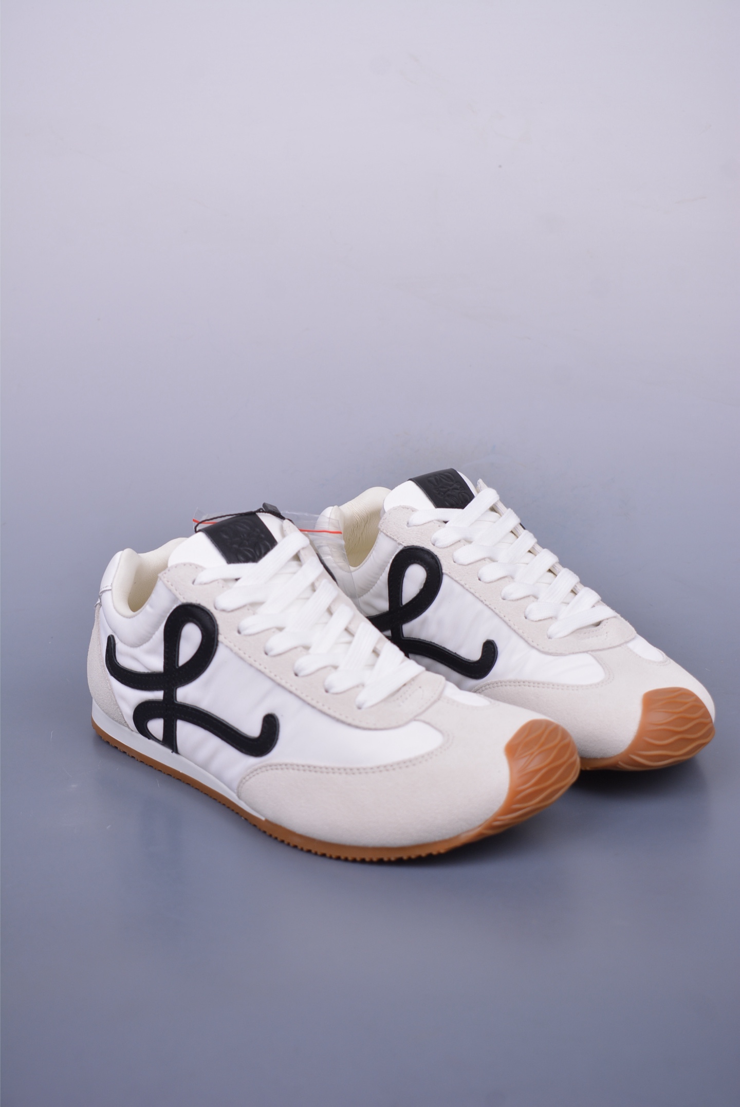 380 罗意威/Loewe Ballet Runner 25ss 春季新款爆款芭蕾舞鞋 L815282X27