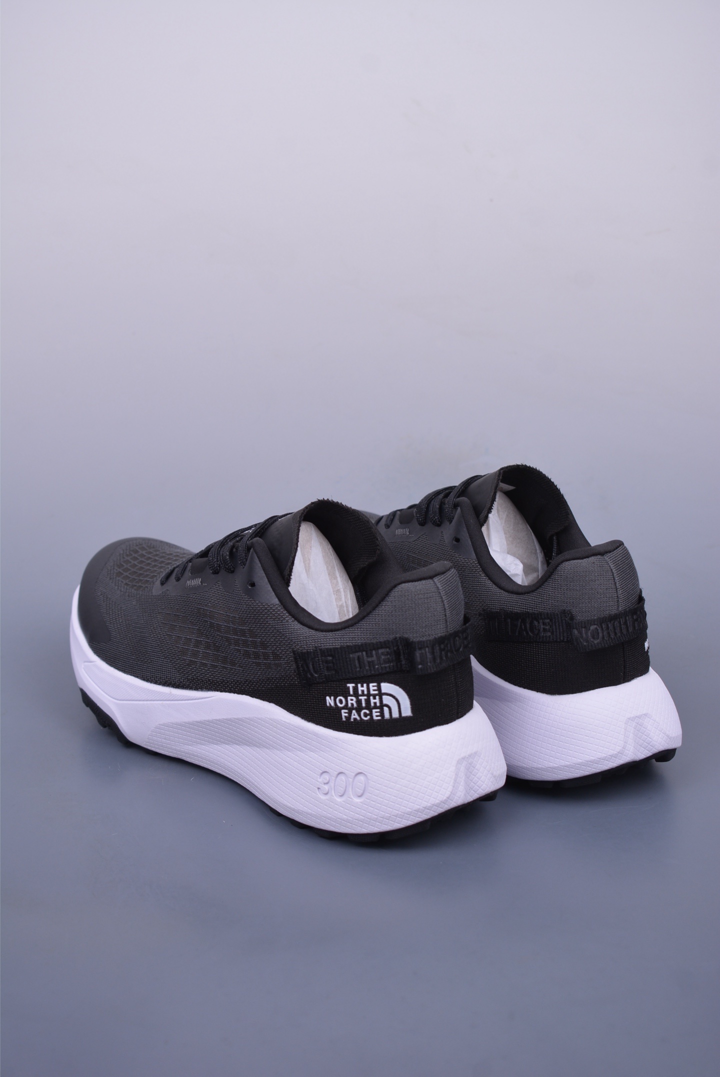 210 北面/The North Face Altamesa 300 阿尔塔梅萨300系列仿泼水 低帮徒步户外风登山休闲运动鞋 NF0A8A9RRO5