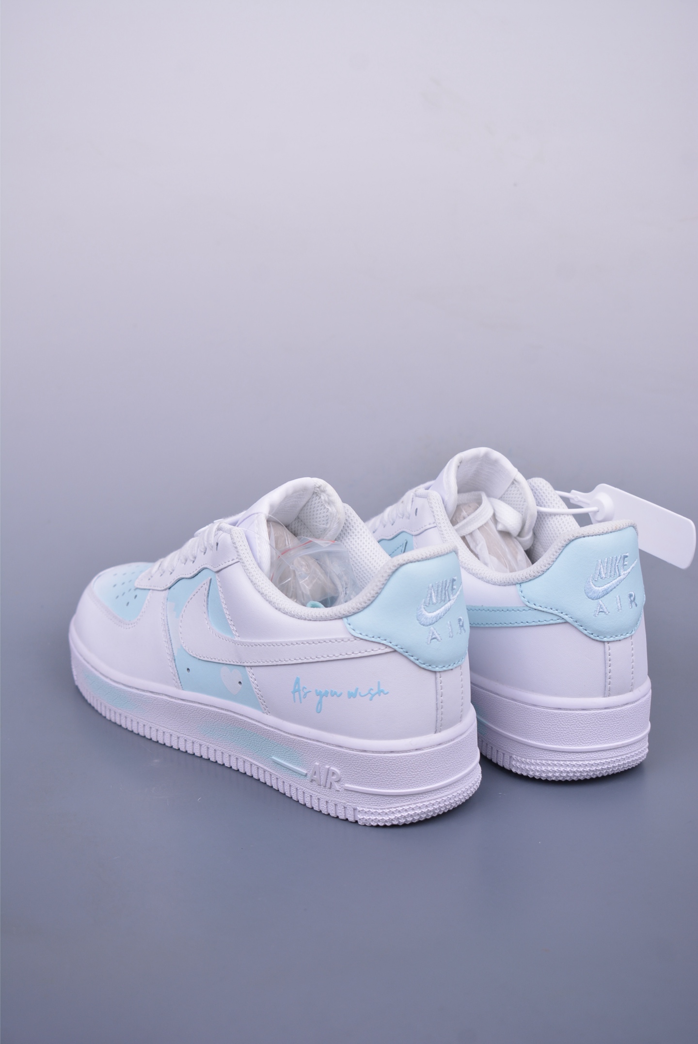 200 Nike Air Force 1 Low 天蓝白 CW2288-111