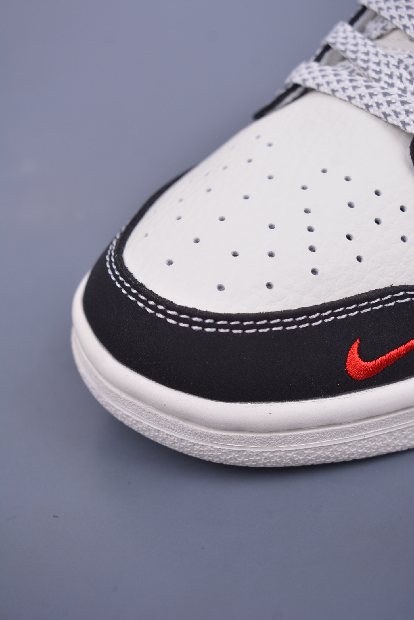 280 Nike SB Dunk Low 北面联名 CS1688-105