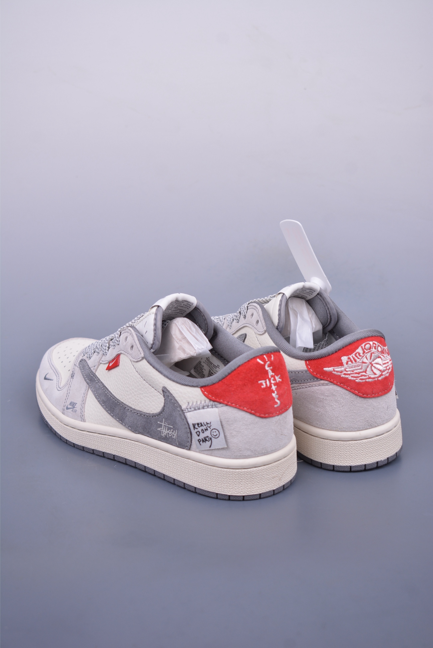 280 Fragment x Travis Scott x 斯图西 Air Jordan 1 Low 三方联名倒钩 YX5066-300