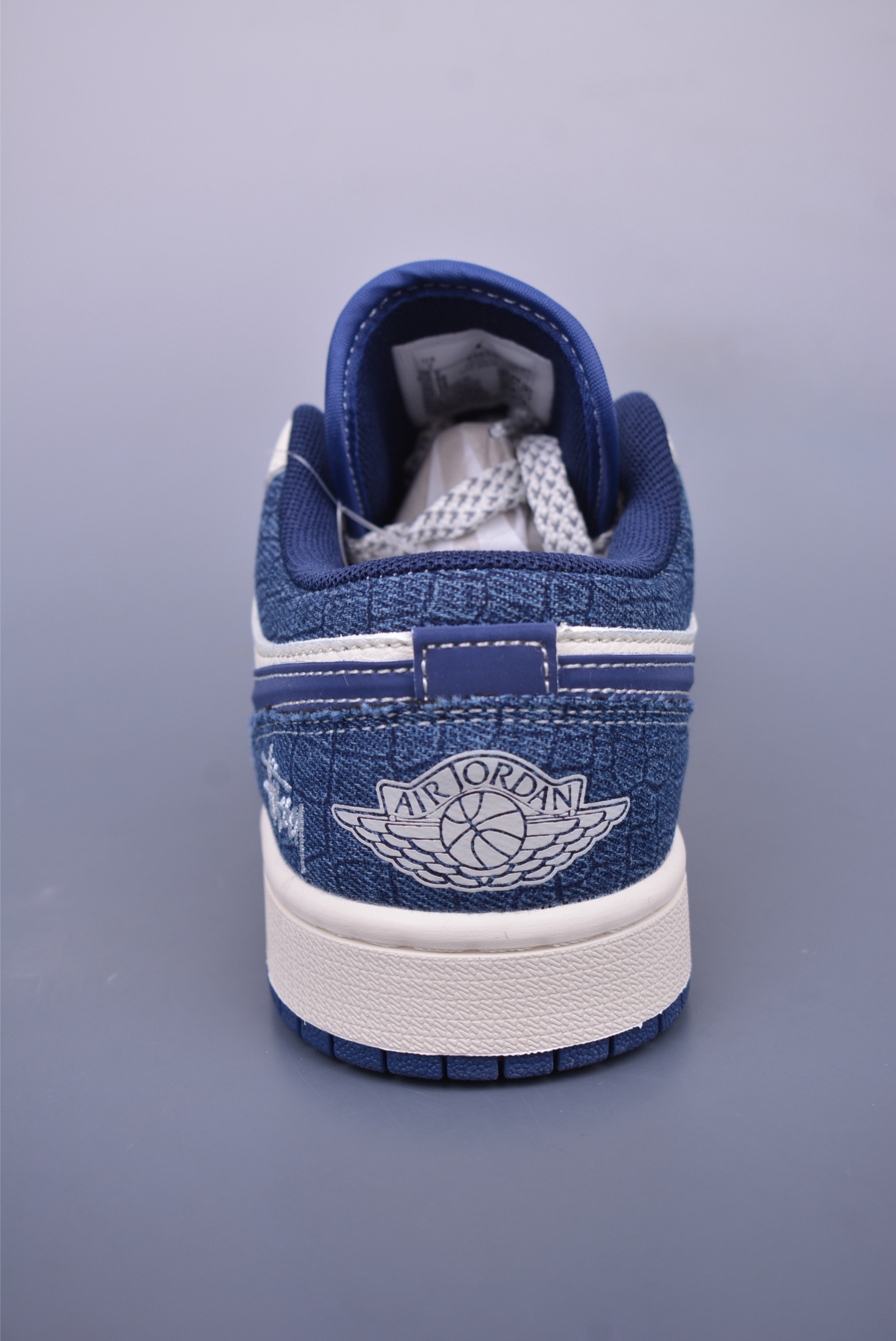 280 Nike Jordan Air Jordan 1 斯图西联名 XS6086-562