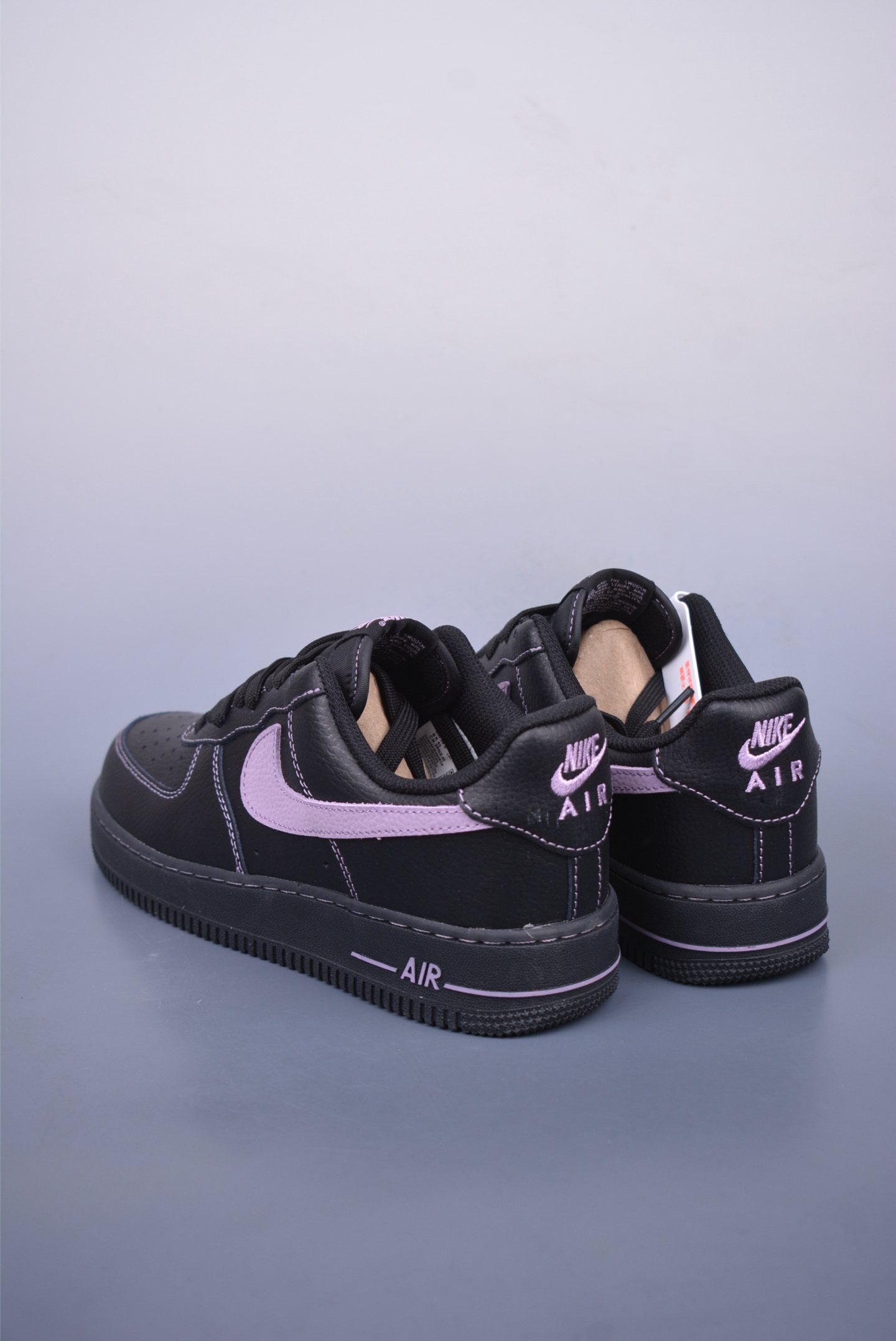 160 Nike Air Force 1 Low 黑粉 HQ2073-001