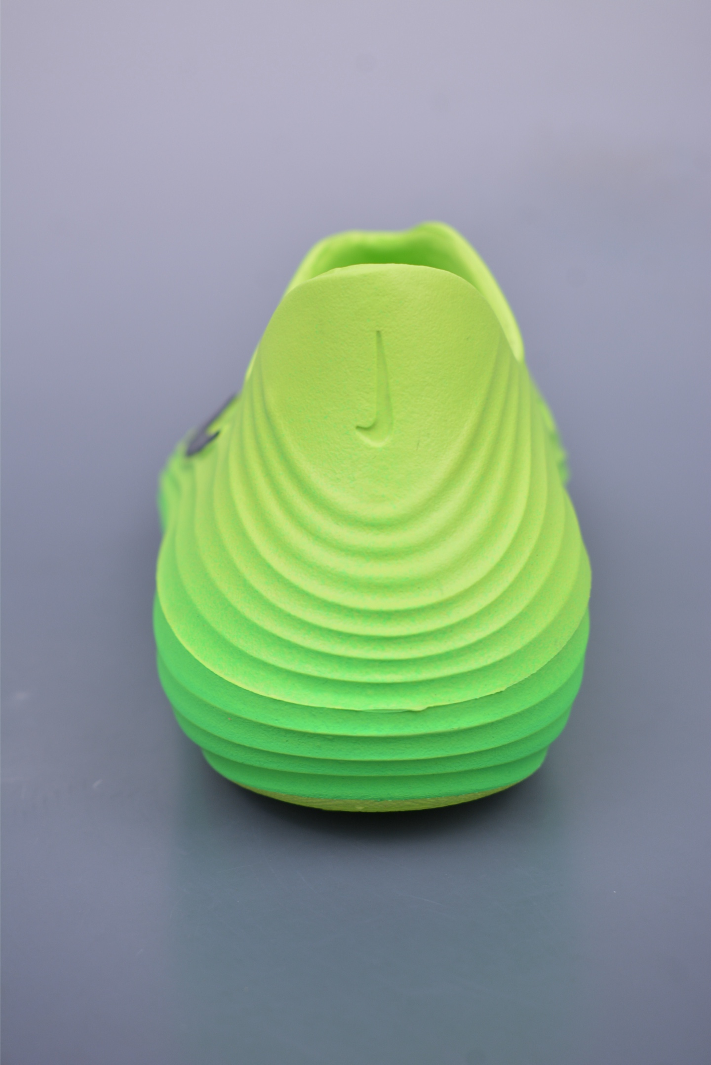 120 Nike ReactX Rejuven8 耐克夏日穿搭凉鞋 HV5060-800