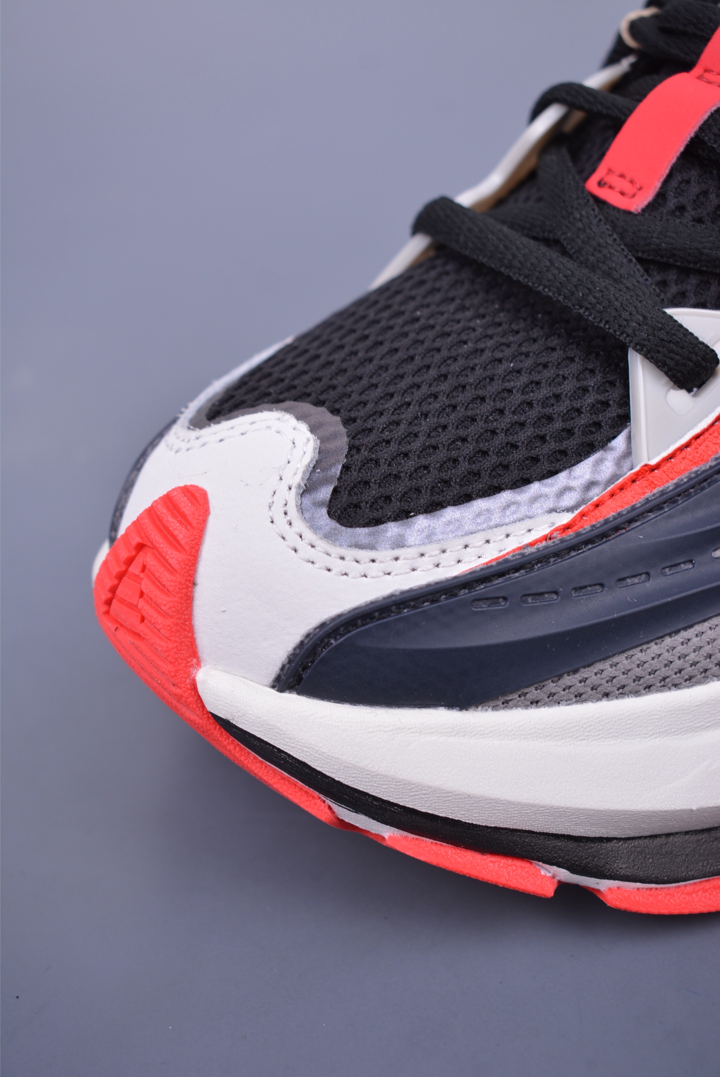 240 Adidas Vento XLG MTW 复古休闲老爹鞋 JR6392