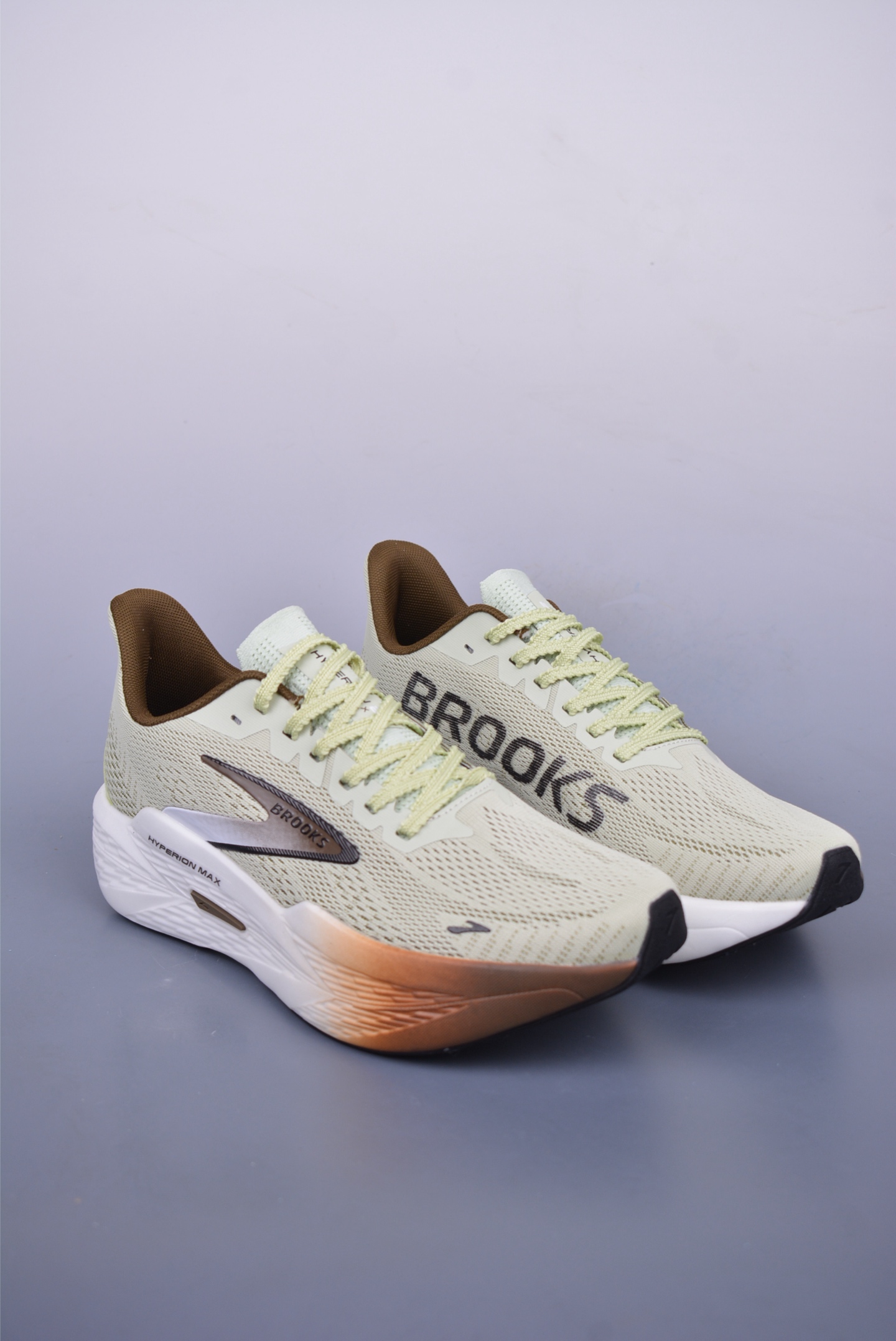 190 Brooks 布鲁克斯 Hyperion Max 2 超弹轻盈跑步鞋 110434