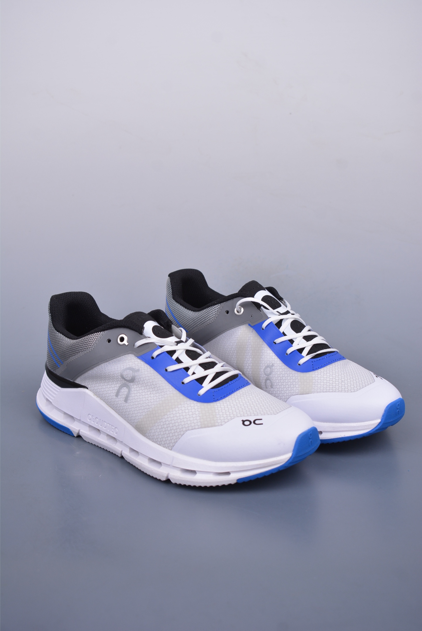 180 On昂跑 Cloudtilt Loewe 户外街头机能风跑步鞋 3MD3033524