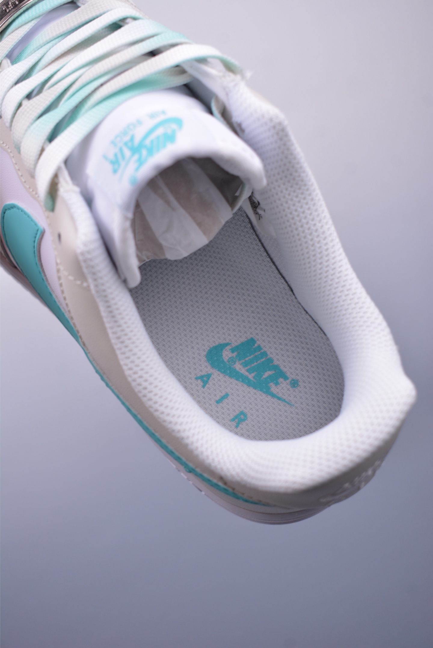 200 Nike Air Force 1 Low 蓝勾渐变 LZ6699-555