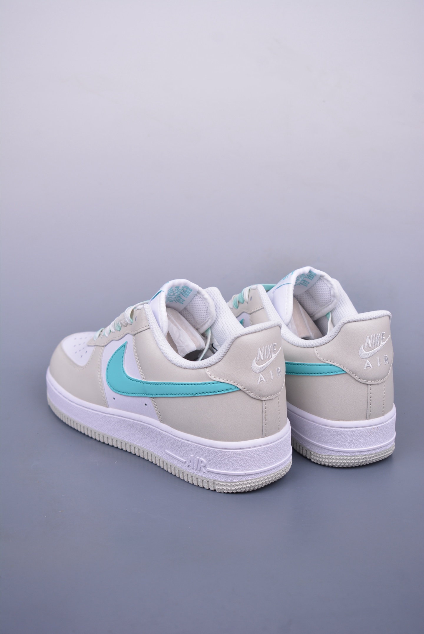 200 Nike Air Force 1 Low 蓝勾渐变 LZ6699-555