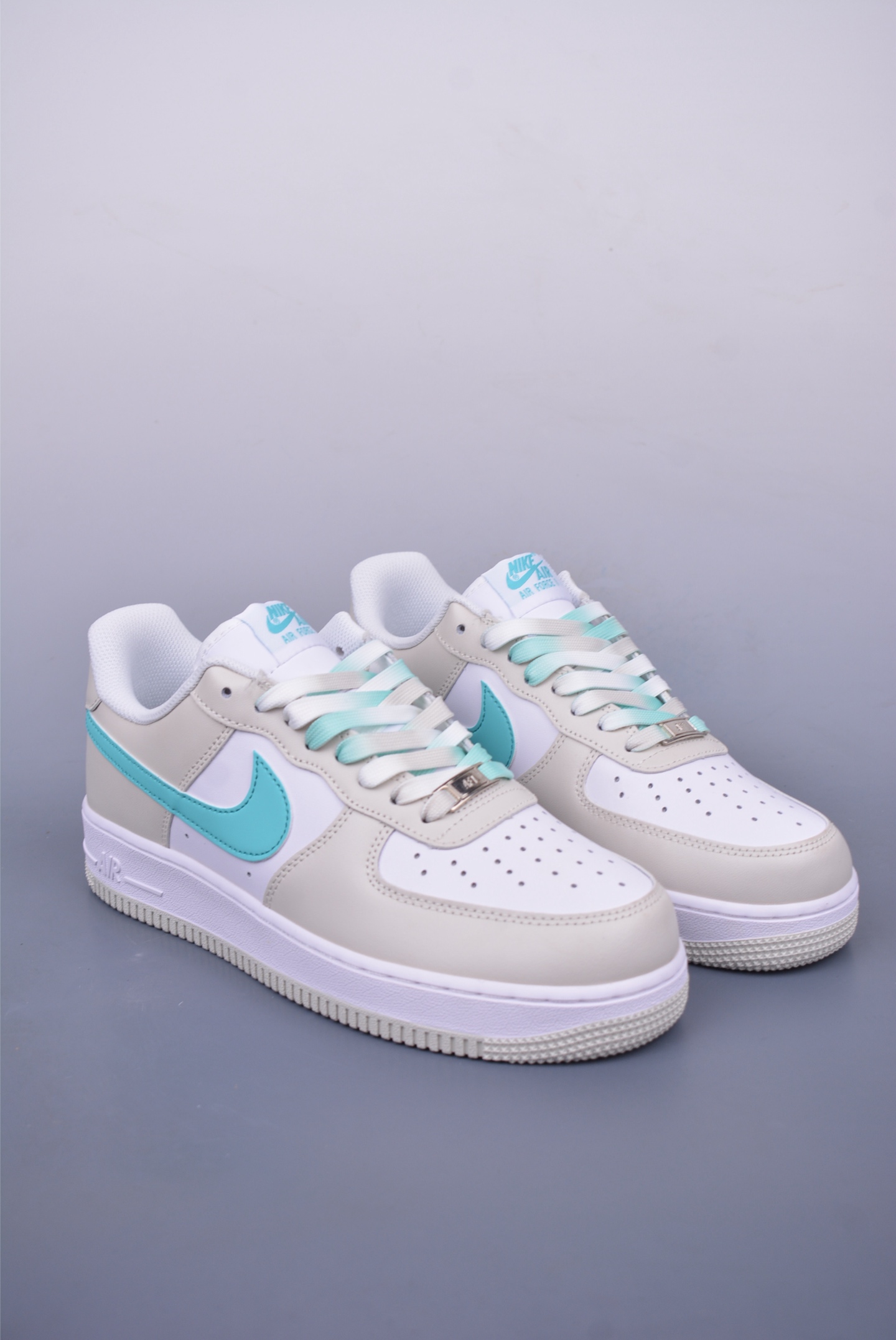 200 Nike Air Force 1 Low 蓝勾渐变 LZ6699-555