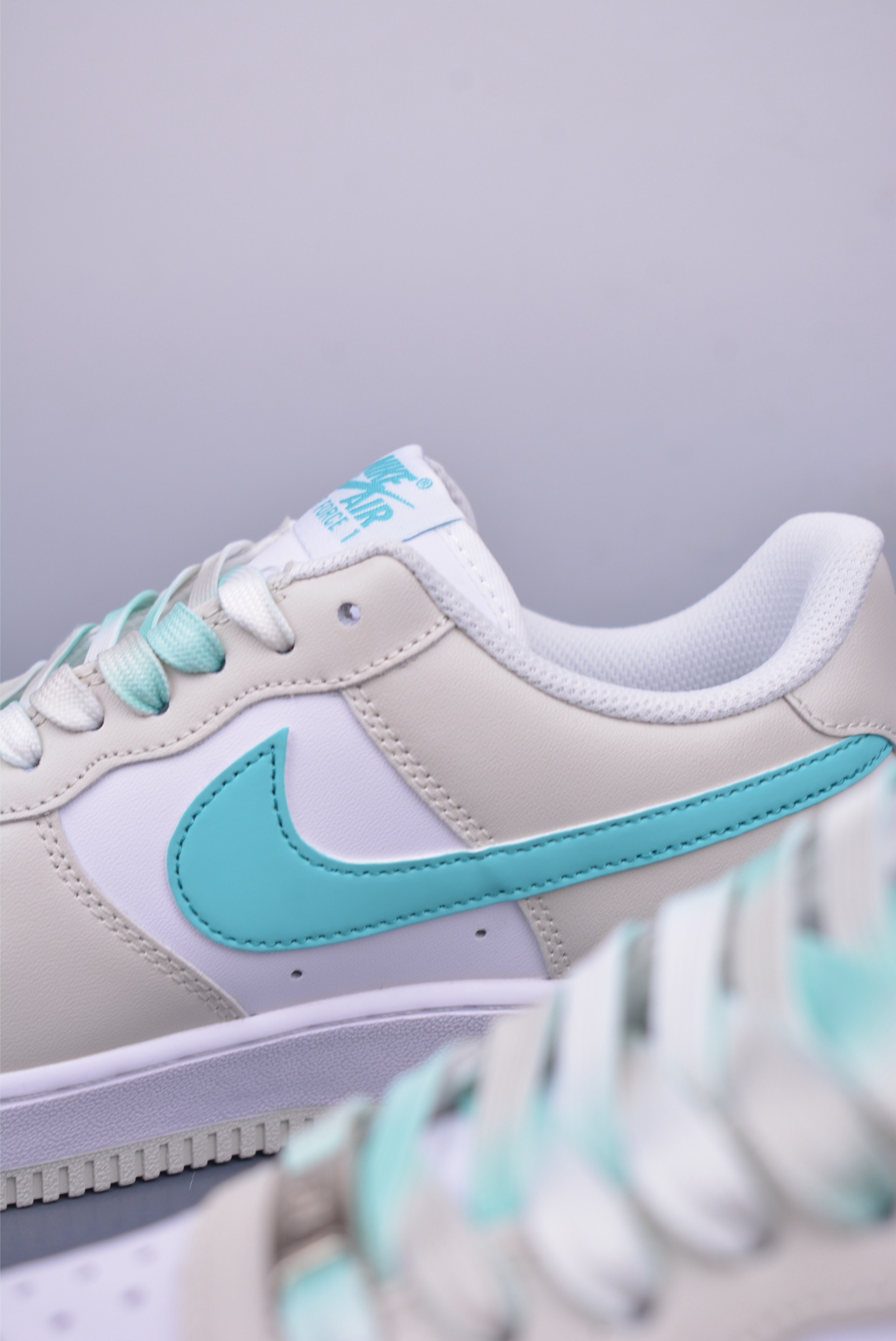 200 Nike Air Force 1 Low 蓝勾渐变 LZ6699-555