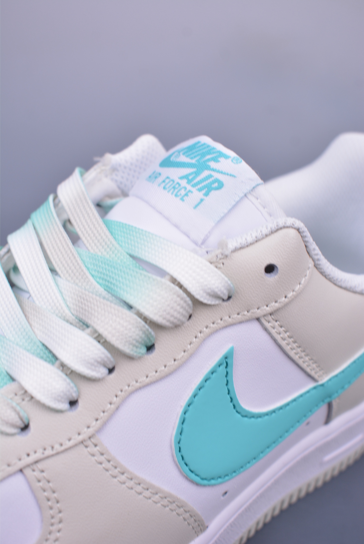 200 Nike Air Force 1 Low 蓝勾渐变 LZ6699-555