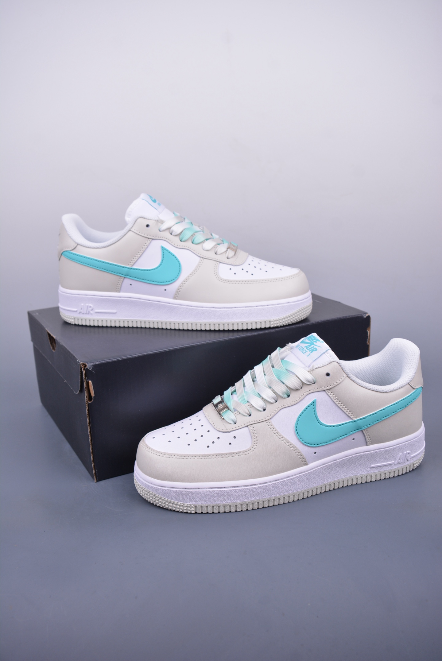 200 Nike Air Force 1 Low 蓝勾渐变 LZ6699-555