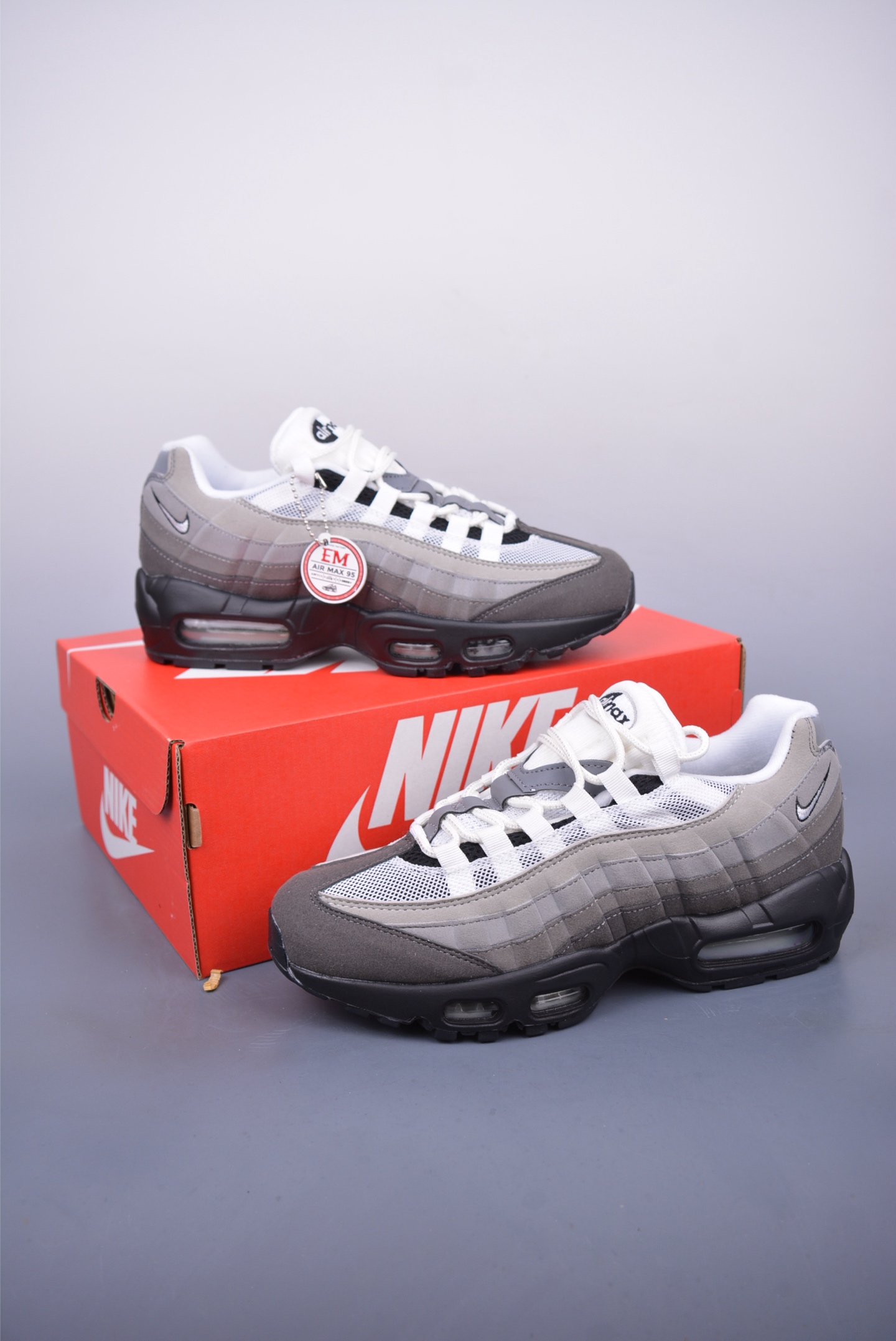 260 NIKE Air Max 95 纯原版本 潮流百搭 气垫缓震慢跑鞋 AT2865-003