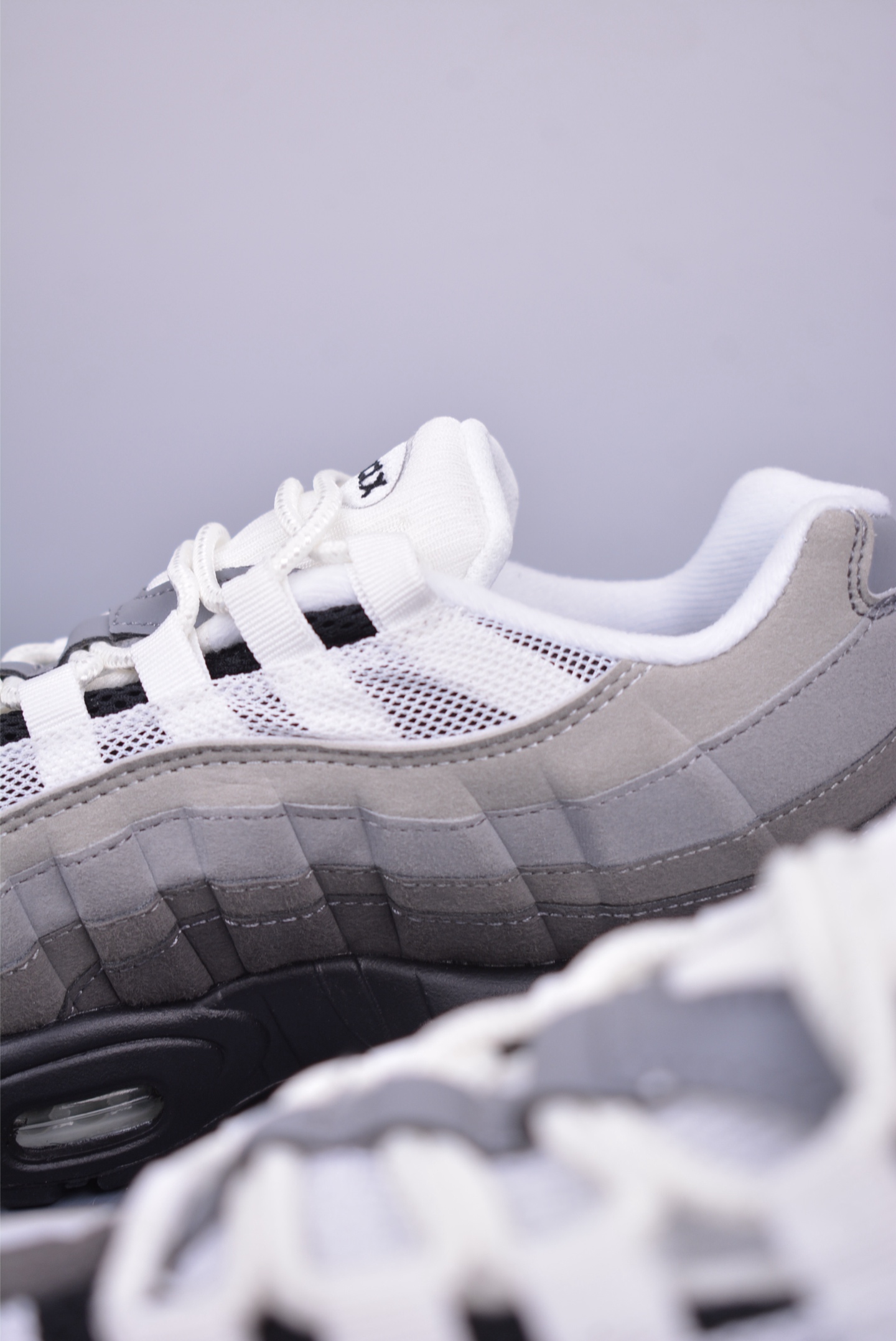 260 NIKE Air Max 95 纯原版本 潮流百搭 气垫缓震慢跑鞋 AT2865-003