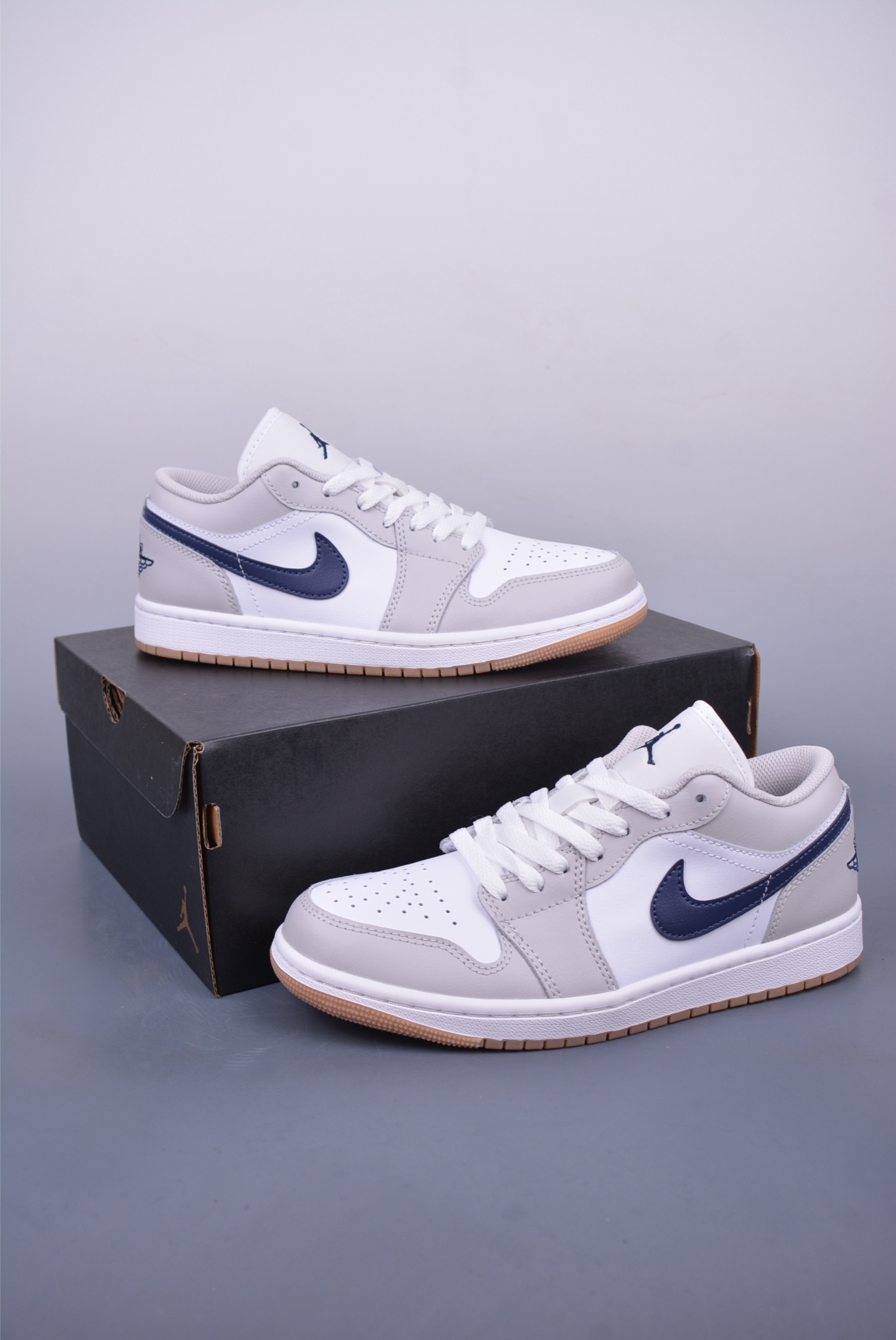 240 原装裸鞋级 市面最高工艺产物 Air Jordan 1 Low灰蓝 纯原系列 553558-146