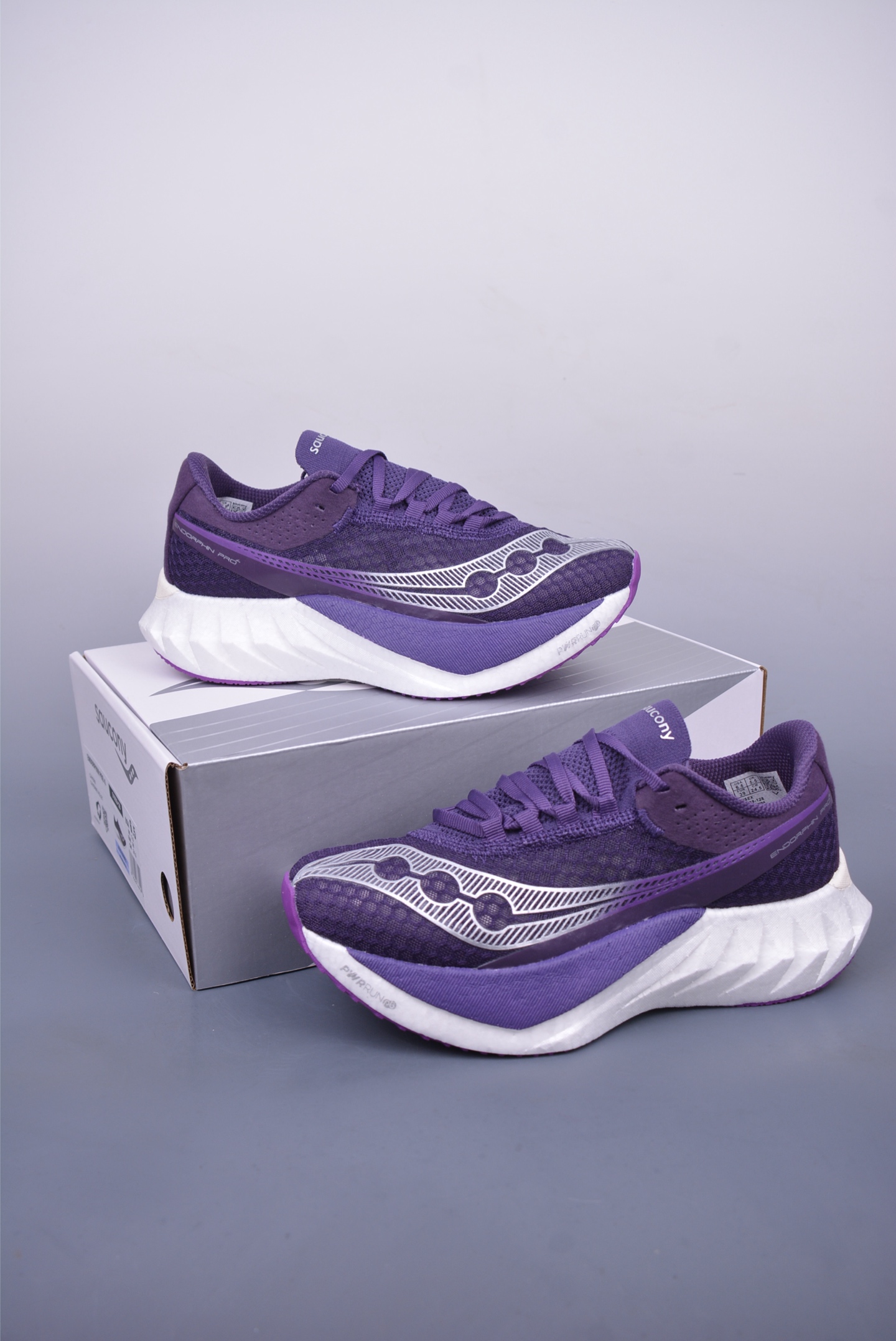 220 Saucony Triumph PRO 啡鹏4 旗舰级缓震型跑鞋 S20939-128