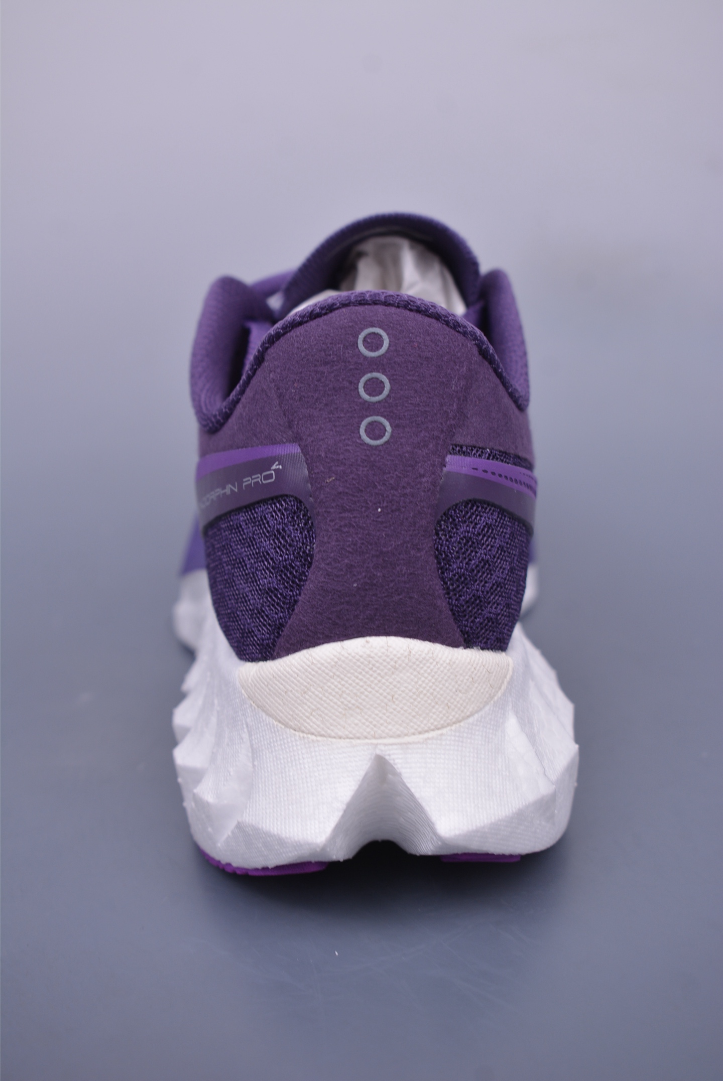 220 Saucony Triumph PRO 啡鹏4 旗舰级缓震型跑鞋 S20939-128