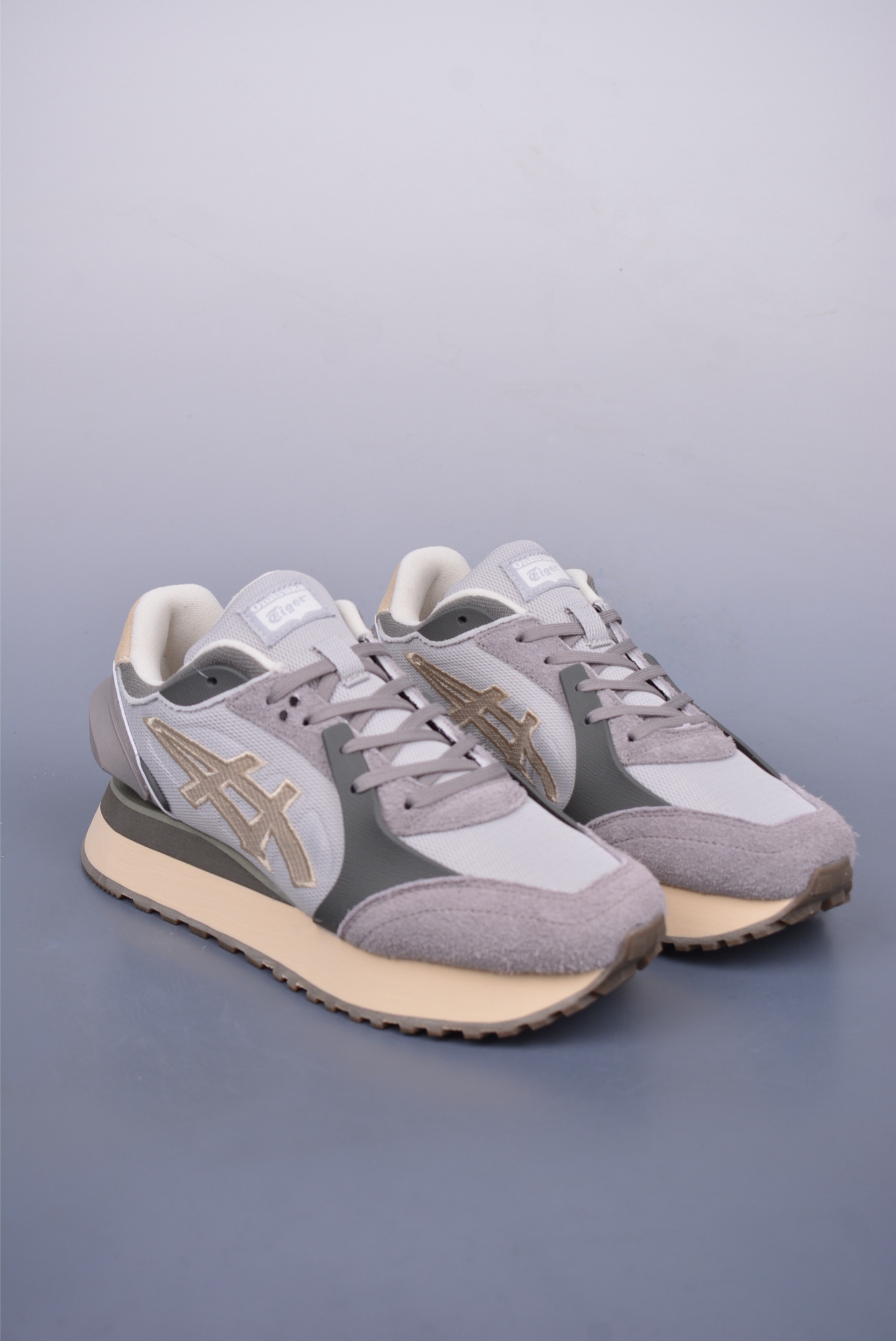 200 鬼冢虎 Onitsuka Tiger MOAGE CO Low 摩纳哥CO系列低帮 厚底复古经典慢跑鞋 1183B555-020
