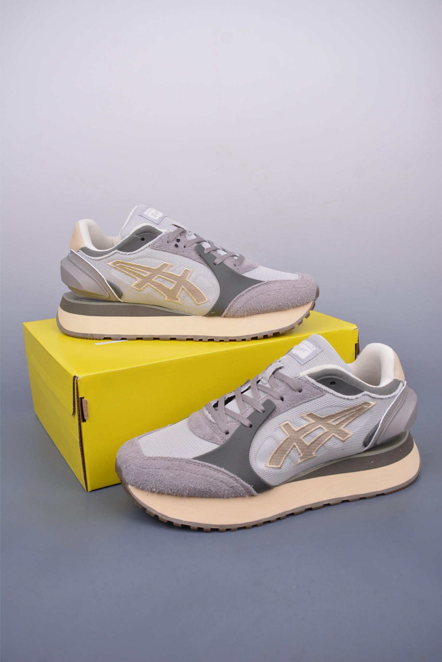200 鬼冢虎 Onitsuka Tiger MOAGE CO Low 摩纳哥CO系列低帮 厚底复古经典慢跑鞋 1183B555-020