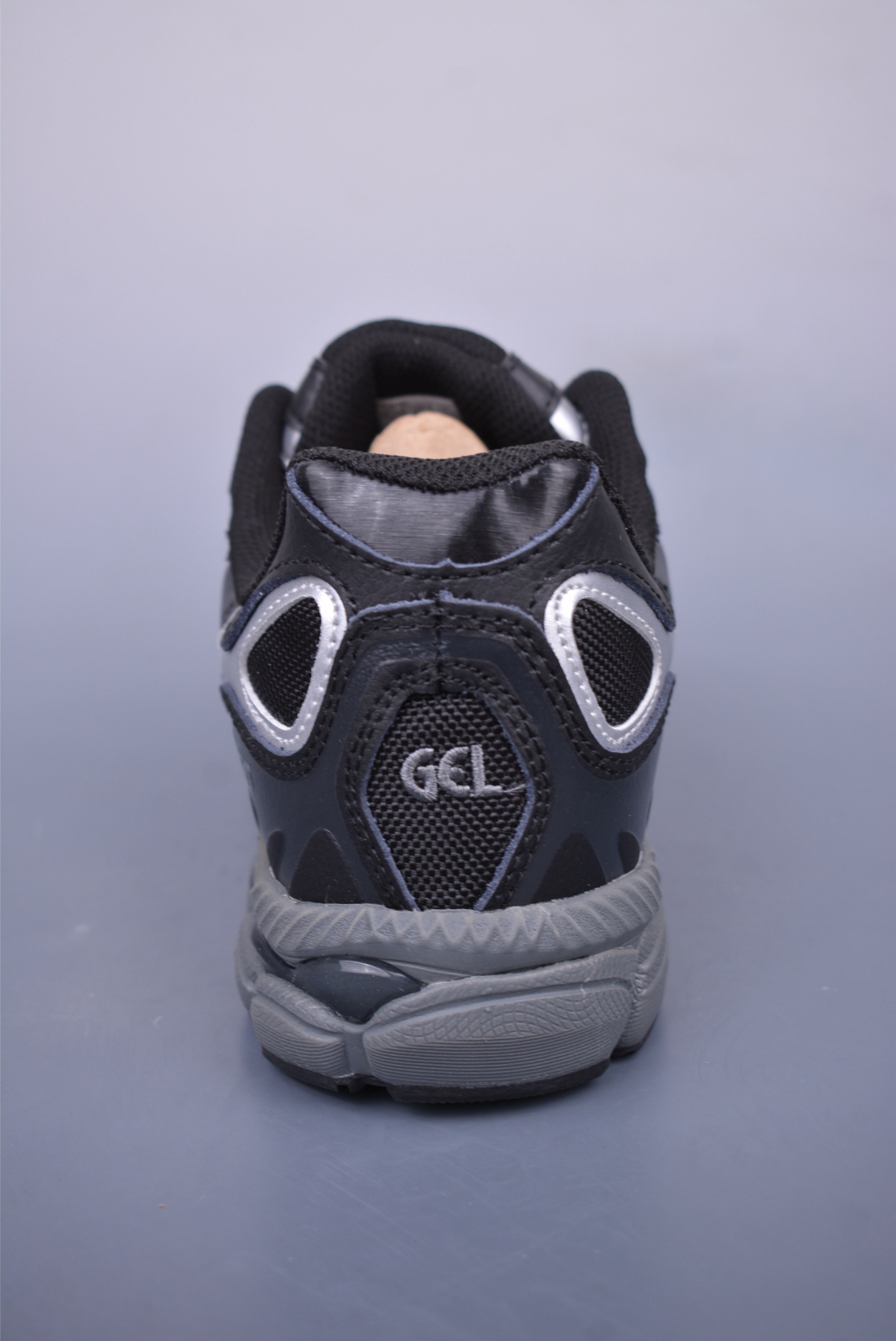 200 Asics Gel-NYC 纯原版本 亚瑟士运动休闲透气专业跑鞋 1203A280-002