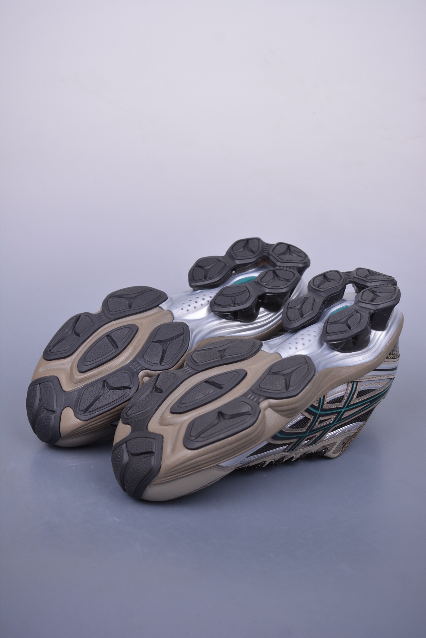 210 Asics Gel-Kinetic Fluent 版本 亚瑟士运动休闲透气专业跑鞋 1203A737-002