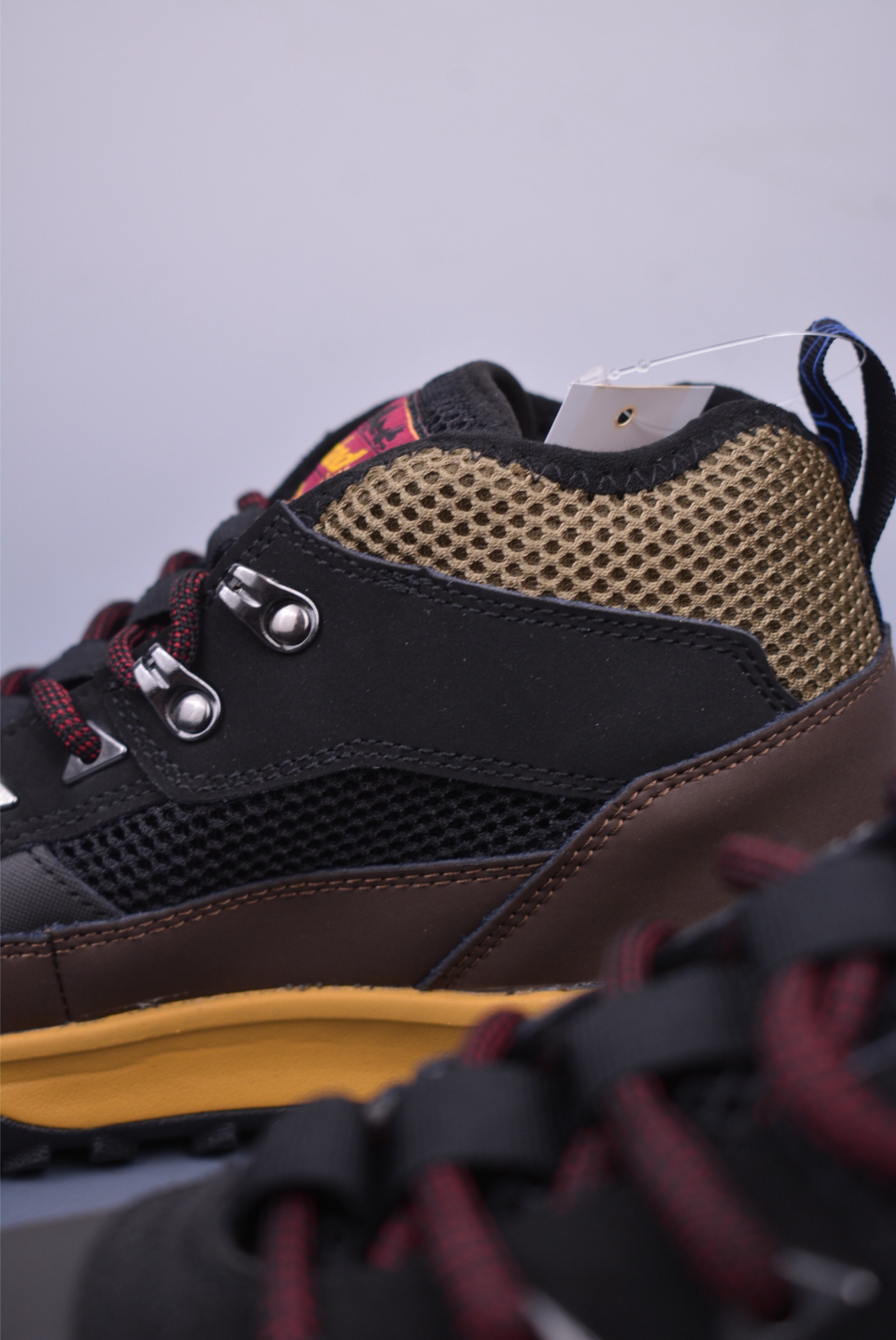 260 Timberland添柏岚/天伯伦 户外中帮休闲马丁靴系列 TB0A6CW1EJC