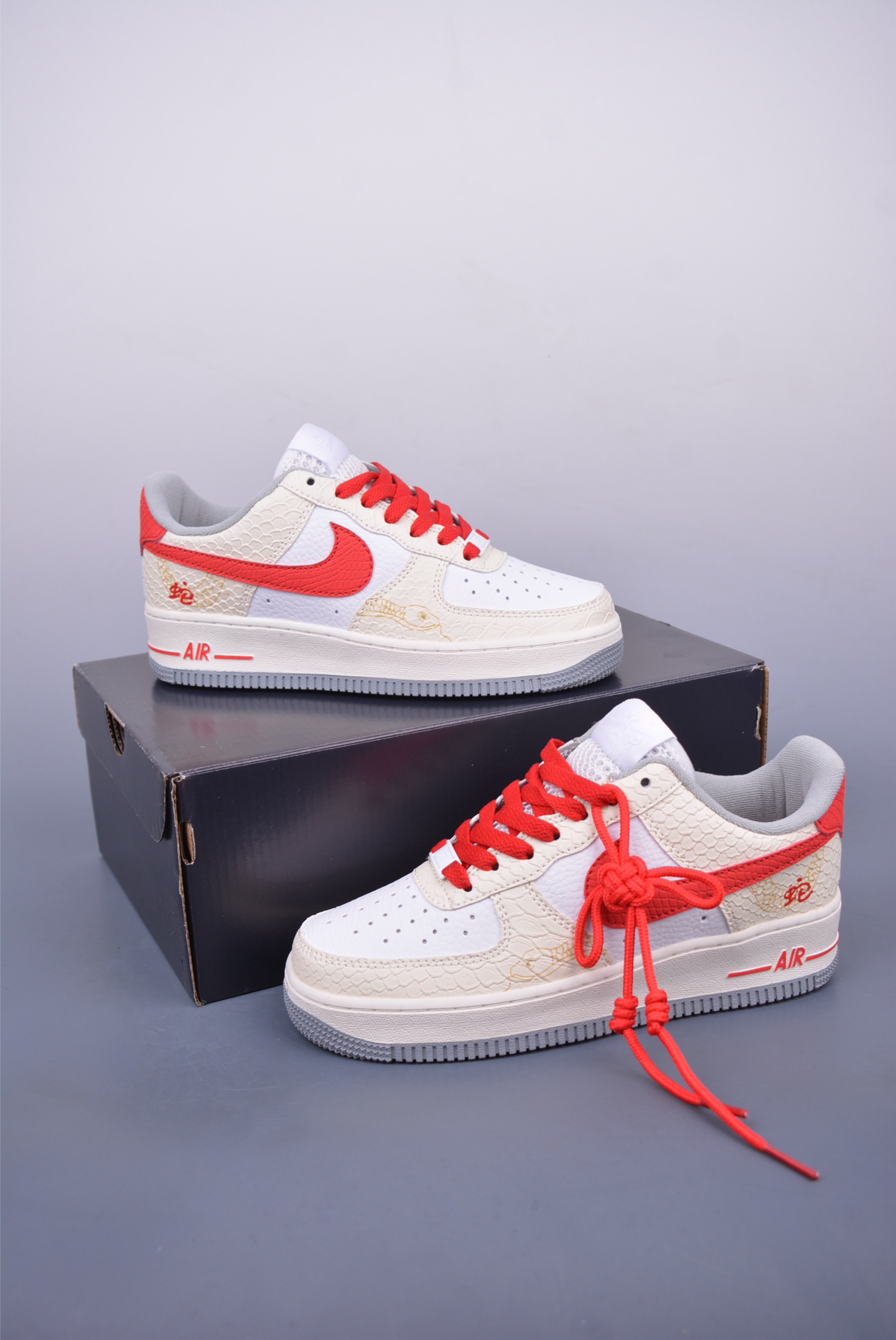 200 Nike Air Force 1 Low 蛇年限定 DX2678-100