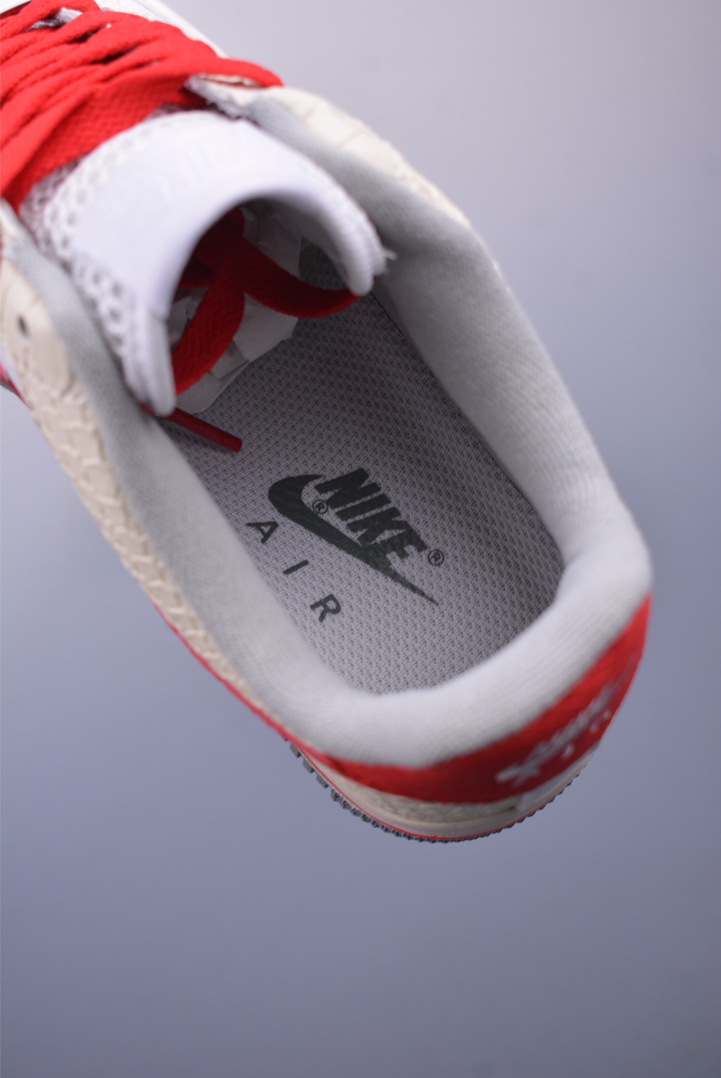 200 Nike Air Force 1 Low 蛇年限定 DX2678-100