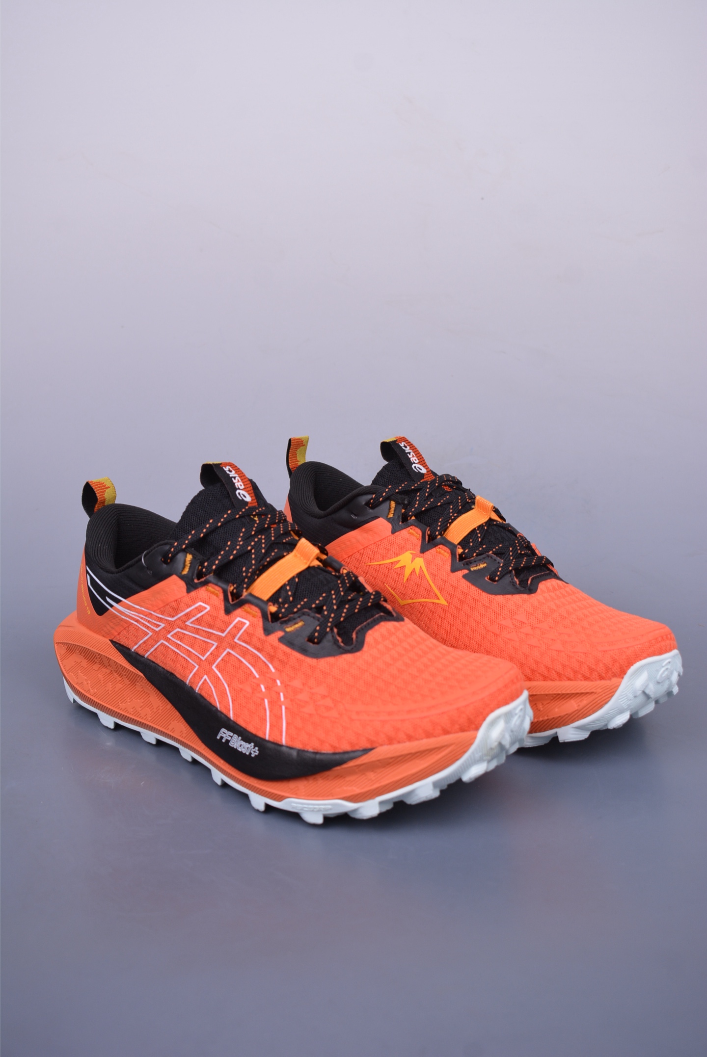 200 Asics Gel-Trabuco 13 复古亚瑟士 透气休闲鞋缓震男子耐磨跑步鞋 1011B937-800