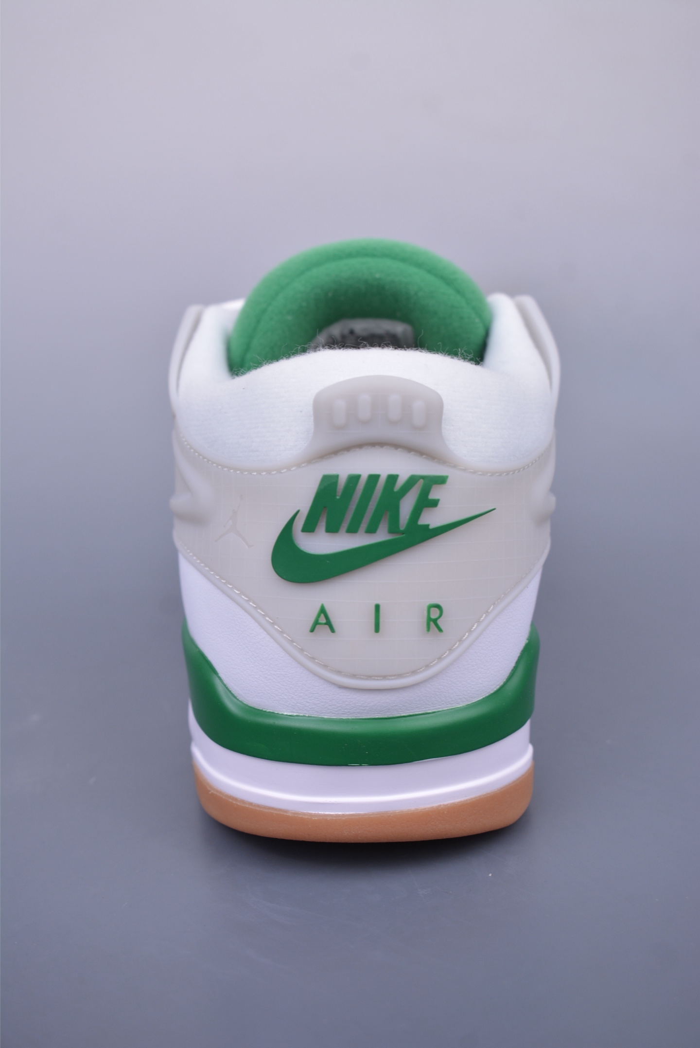 260 Nigel Sylvester x Jordan Air Jordan 4 RM 复刻灰绿 FQ7939-103