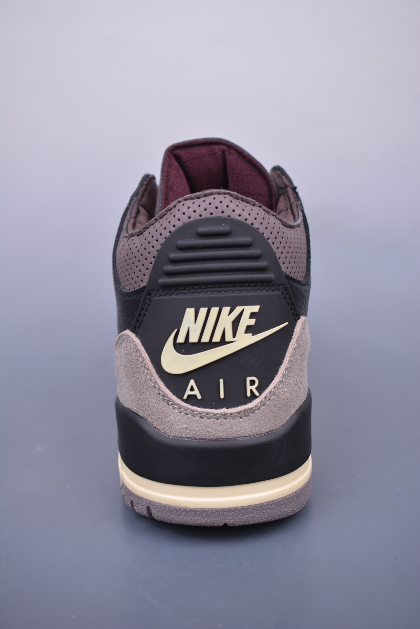 240 A Ma Maniere x Jordan Air Jordan 3“Black” 地表最强性价比版本 FZ4811-001