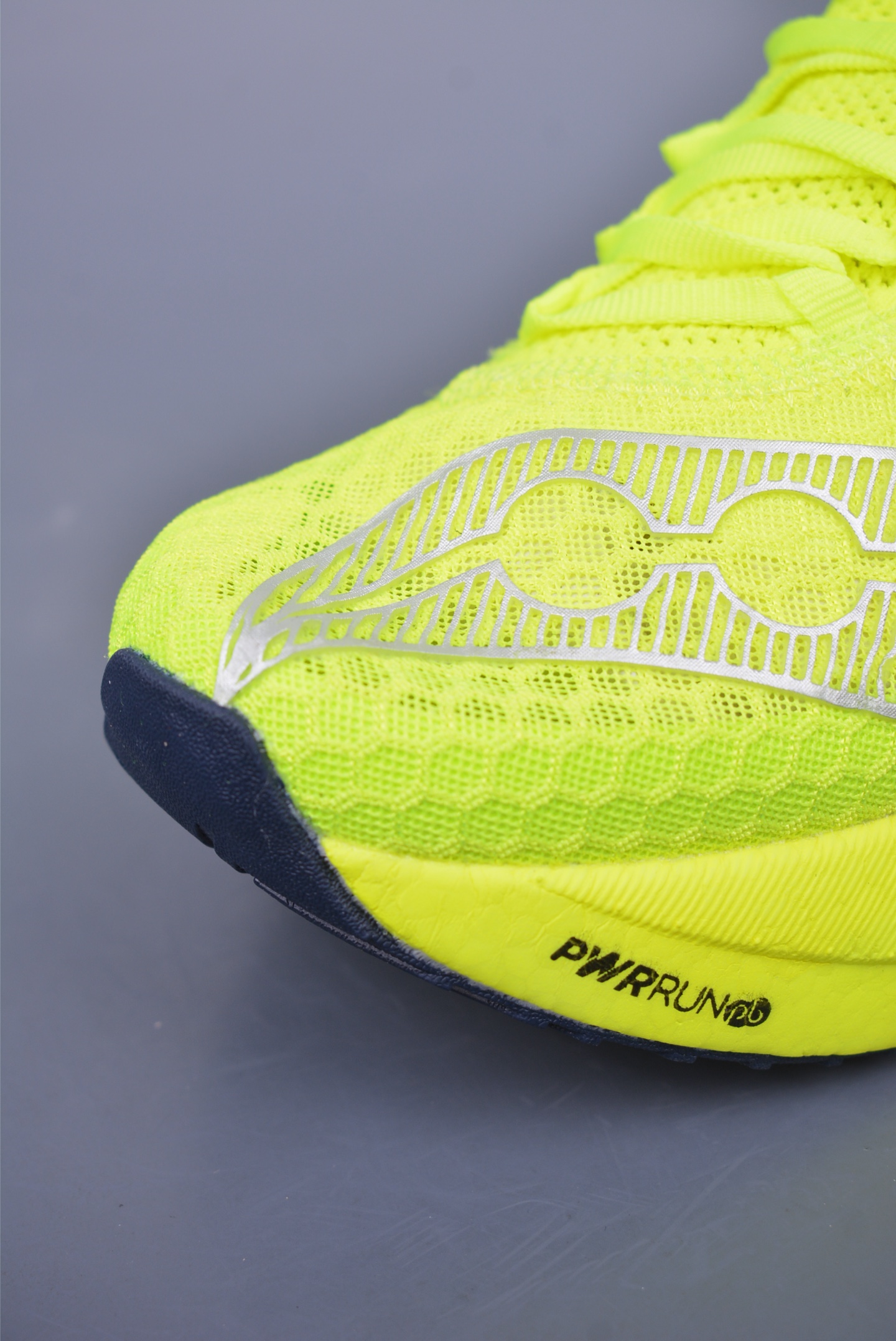 220 Saucony Triumph PRO 啡鹏4 旗舰级缓震型跑鞋 S20939-223