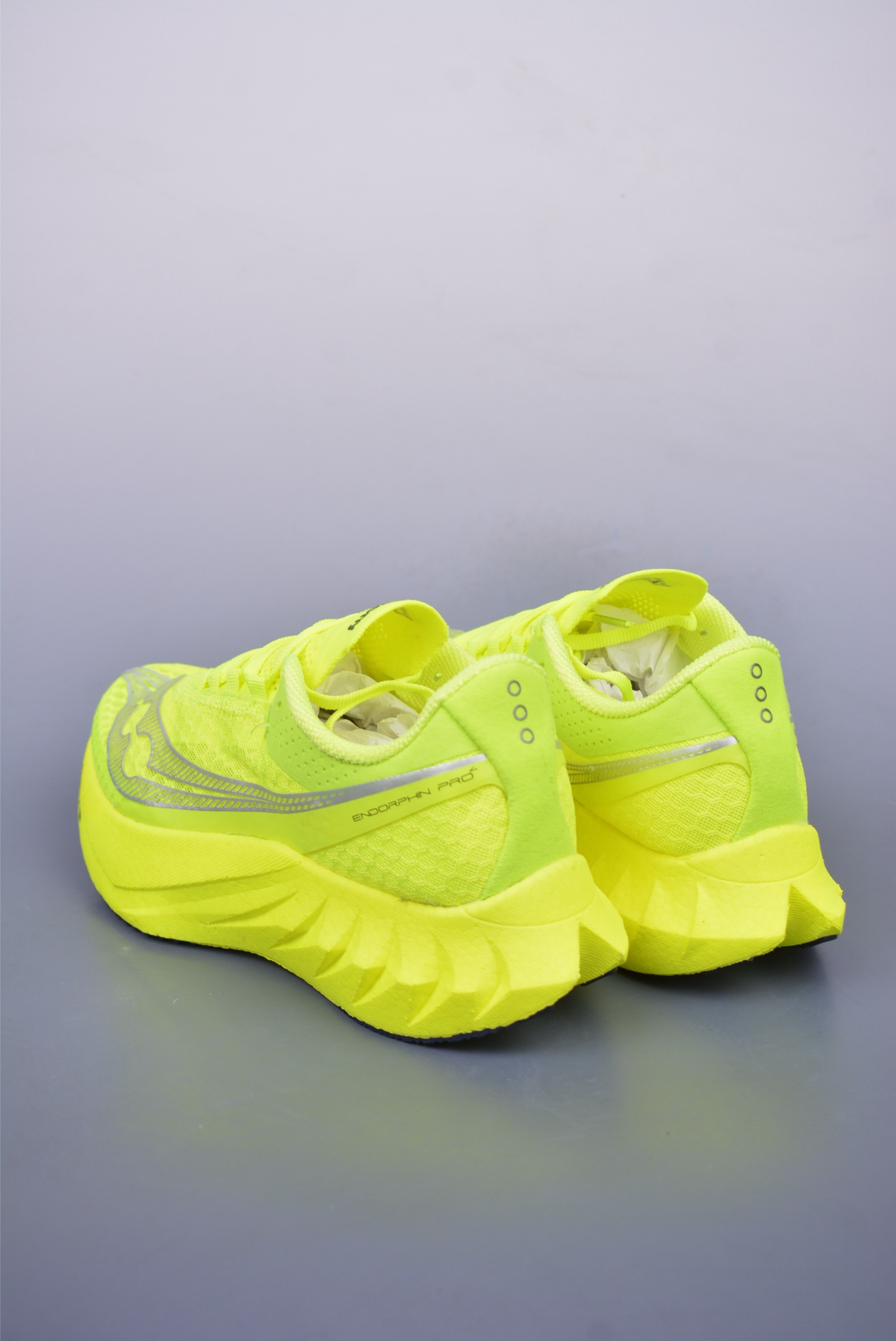 220 Saucony Triumph PRO 啡鹏4 旗舰级缓震型跑鞋 S20939-223