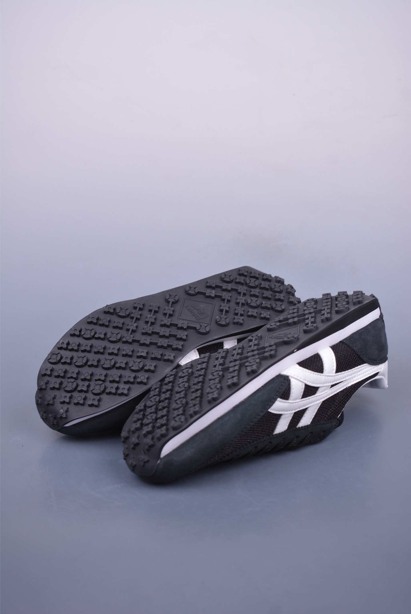 160 鬼冢虎Onitsuka Tiger California 78系列 FS11超舒适缓震复合底 1183B395-001